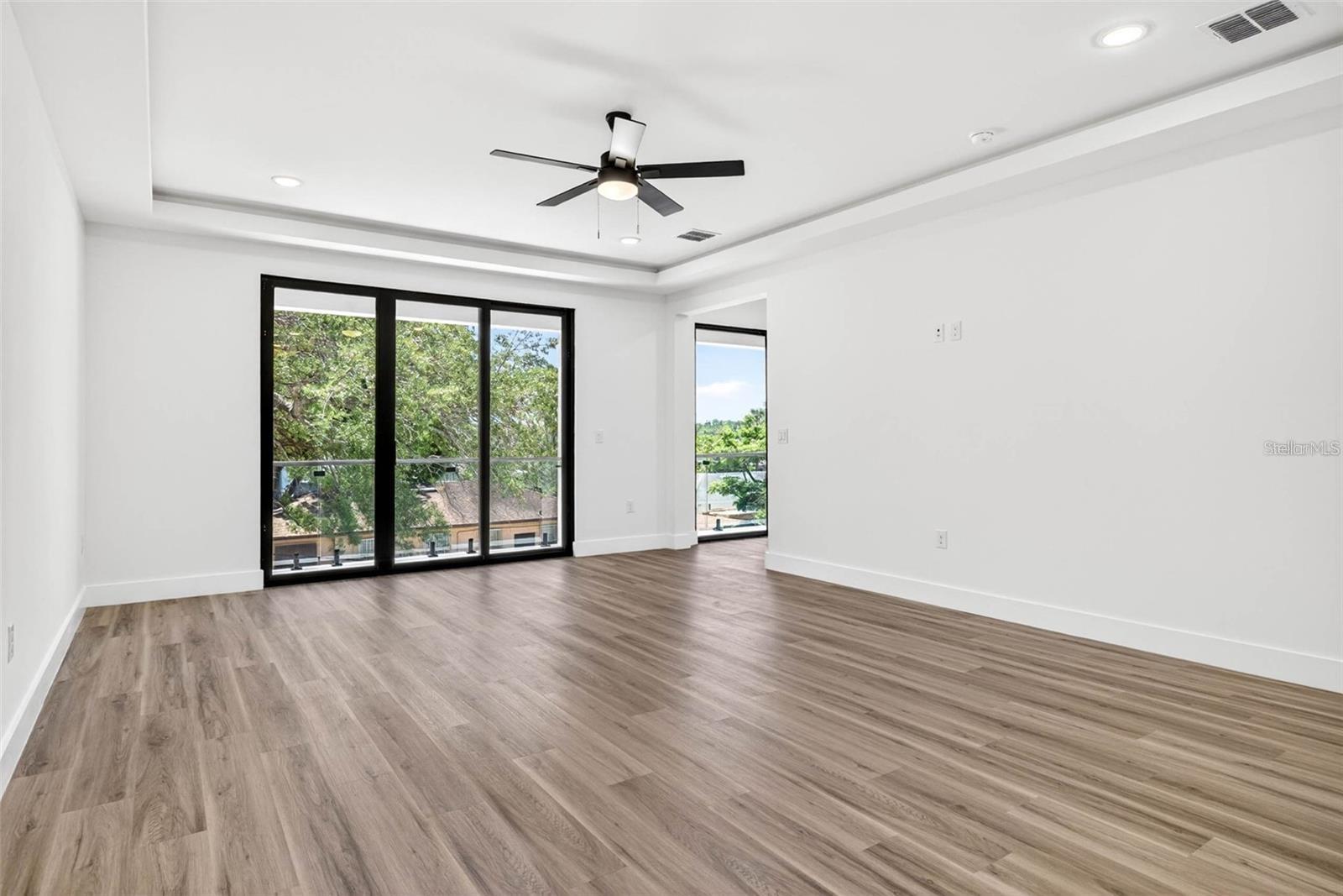 4426 W EUCLID AVE, TAMPA, FL — photo 40