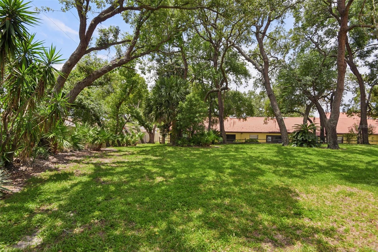 8626 SHADBLOW CT #1, PORT RICHEY, FL — photo 25