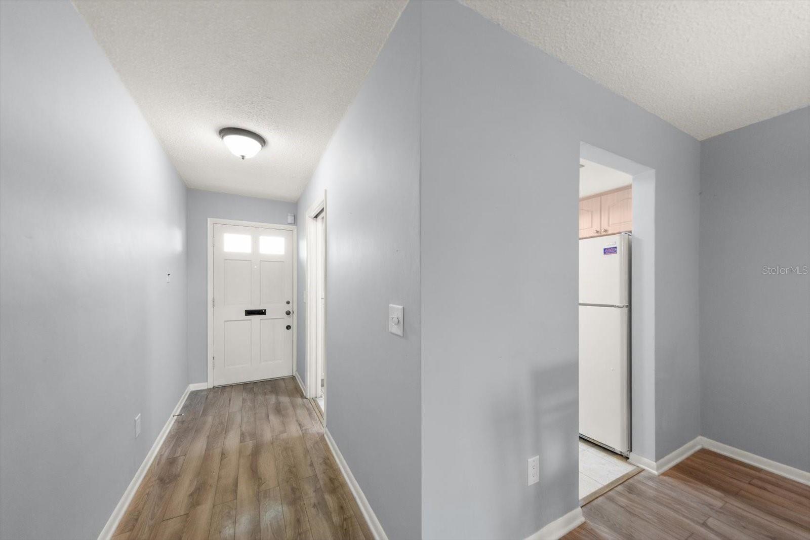 1668 S LAKE AVE #2, CLEARWATER, FL — photo 2