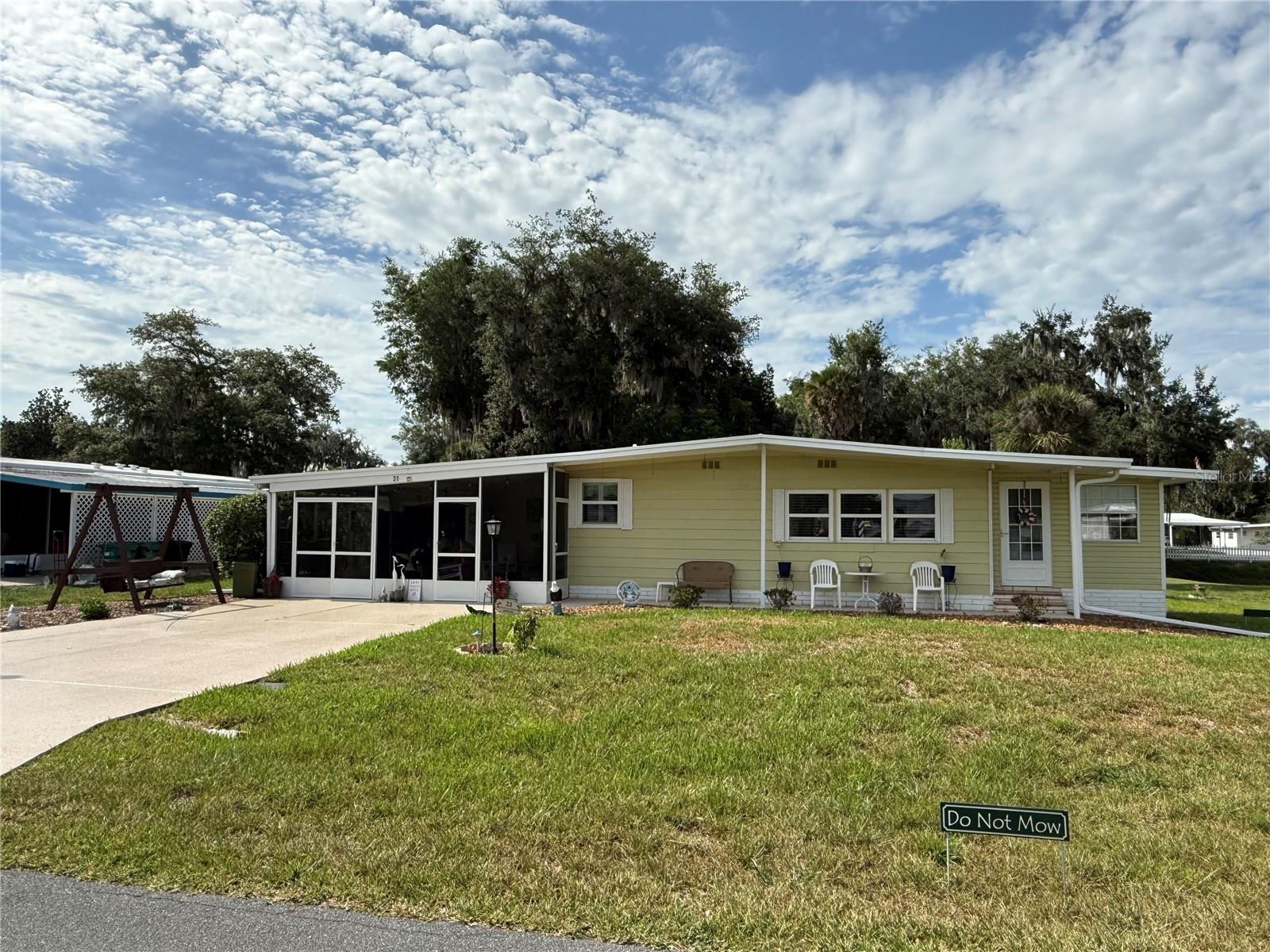 21 S BOBWHITE RD, WILDWOOD, FL — photo 2