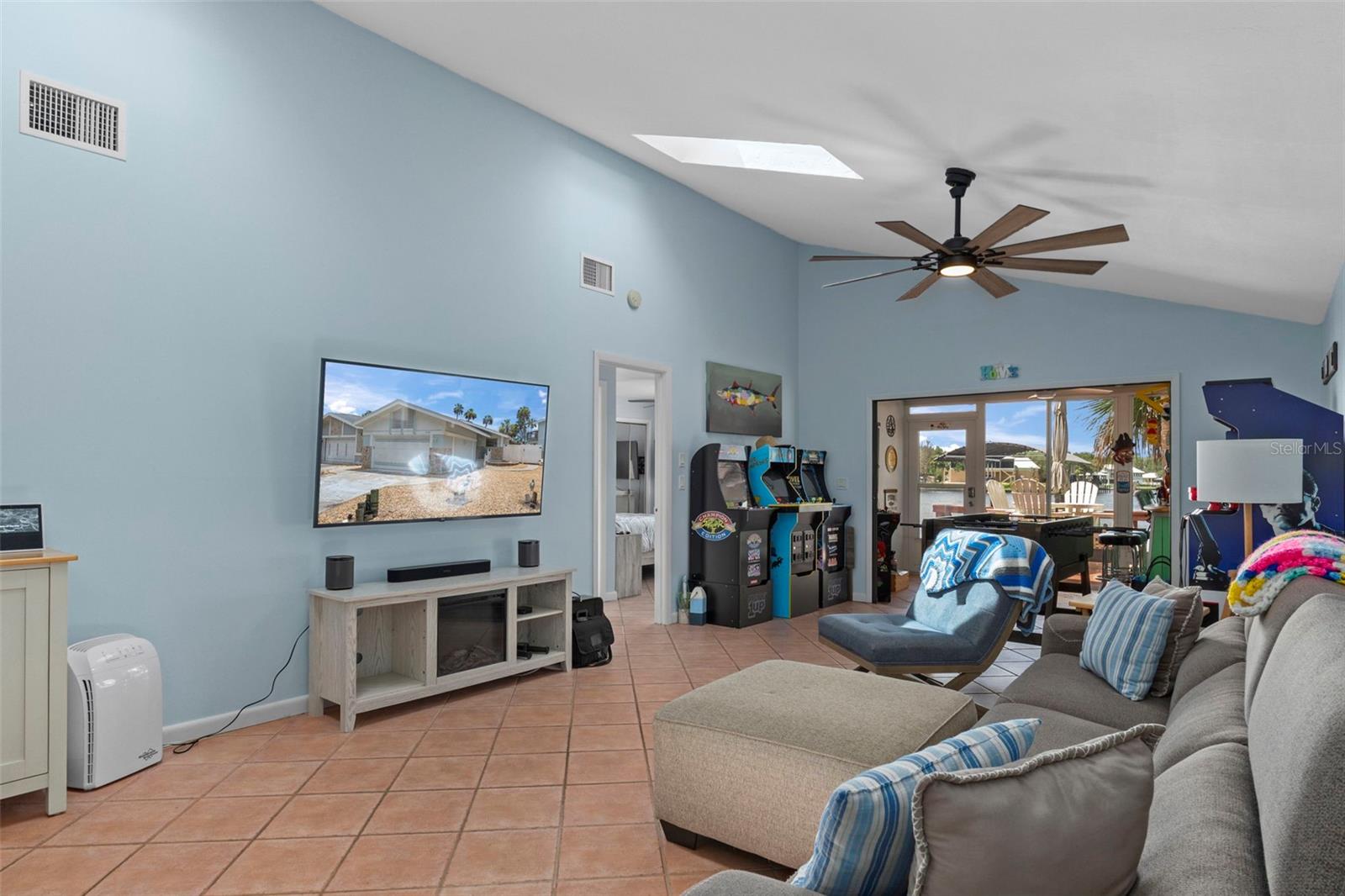 5250 S RIVERVIEW CIR, HOMOSASSA, FL — photo 10
