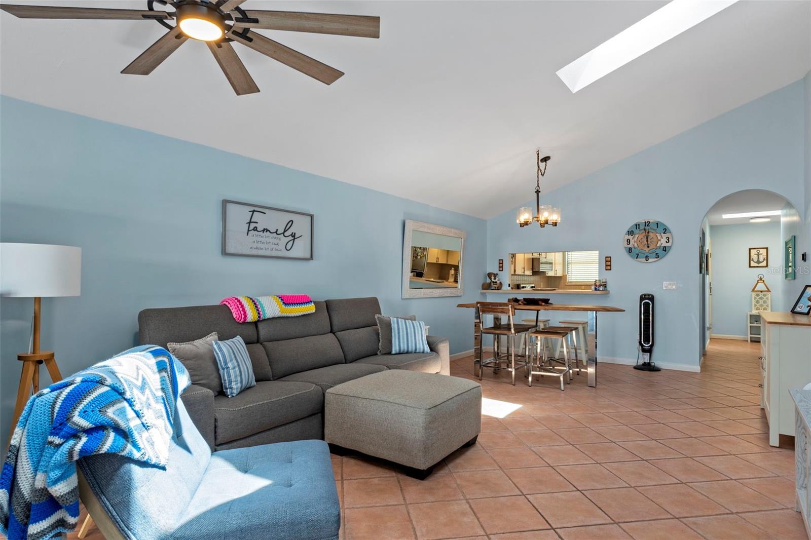 5250 S RIVERVIEW CIR, HOMOSASSA, FL — photo 11