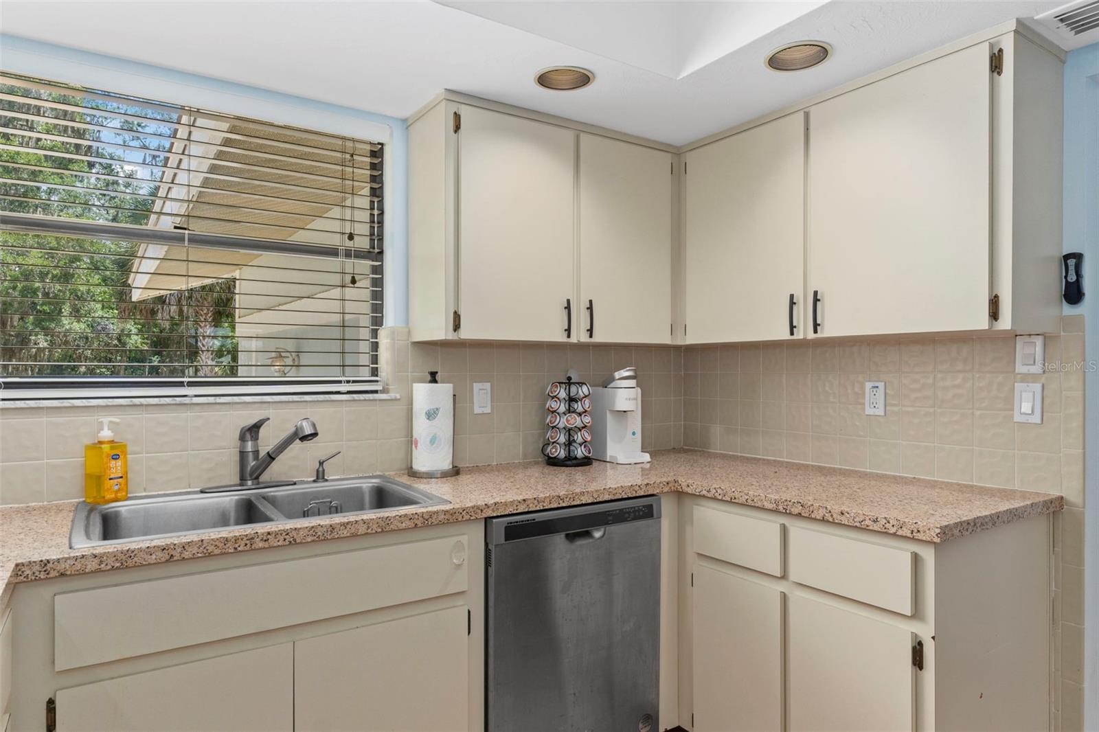 5250 S RIVERVIEW CIR, HOMOSASSA, FL — photo 20