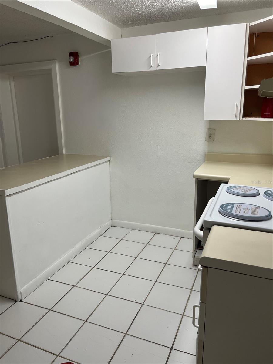 805 FERGUSON DR, ORLANDO, FL — photo 39