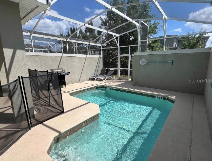 420 OCEAN COURSE AVE, DAVENPORT, FL
