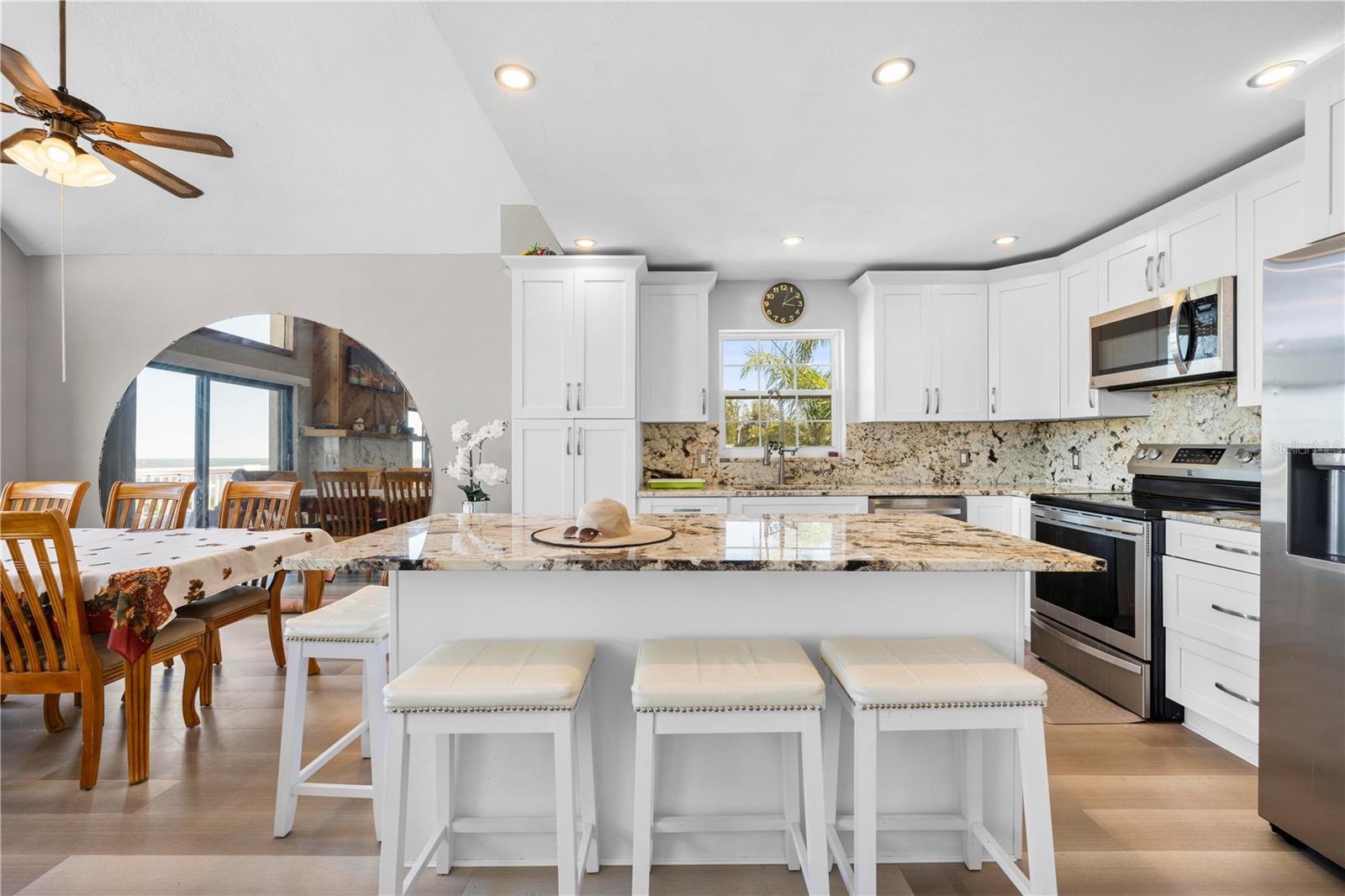6633 DRIFTWOOD DR, HUDSON, FL — photo 37