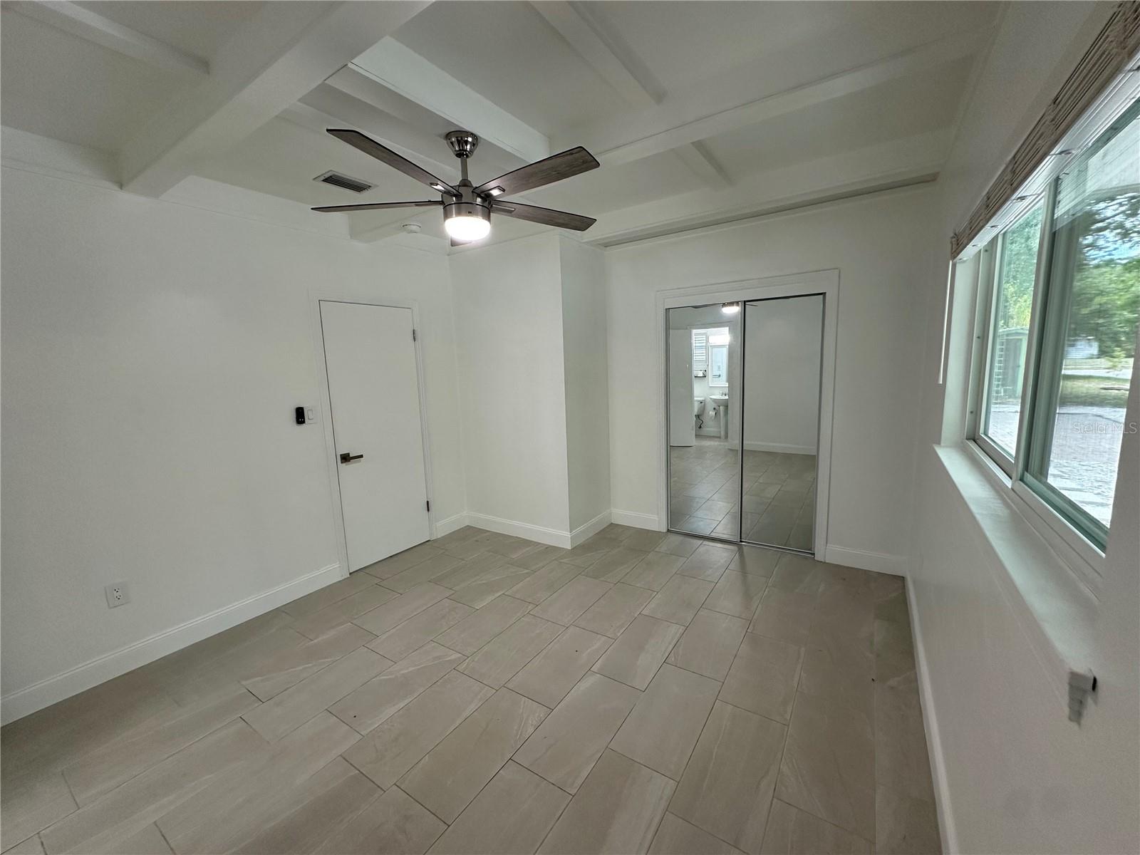 2559 E PAULSTAN CT, SARASOTA, FL — photo 16