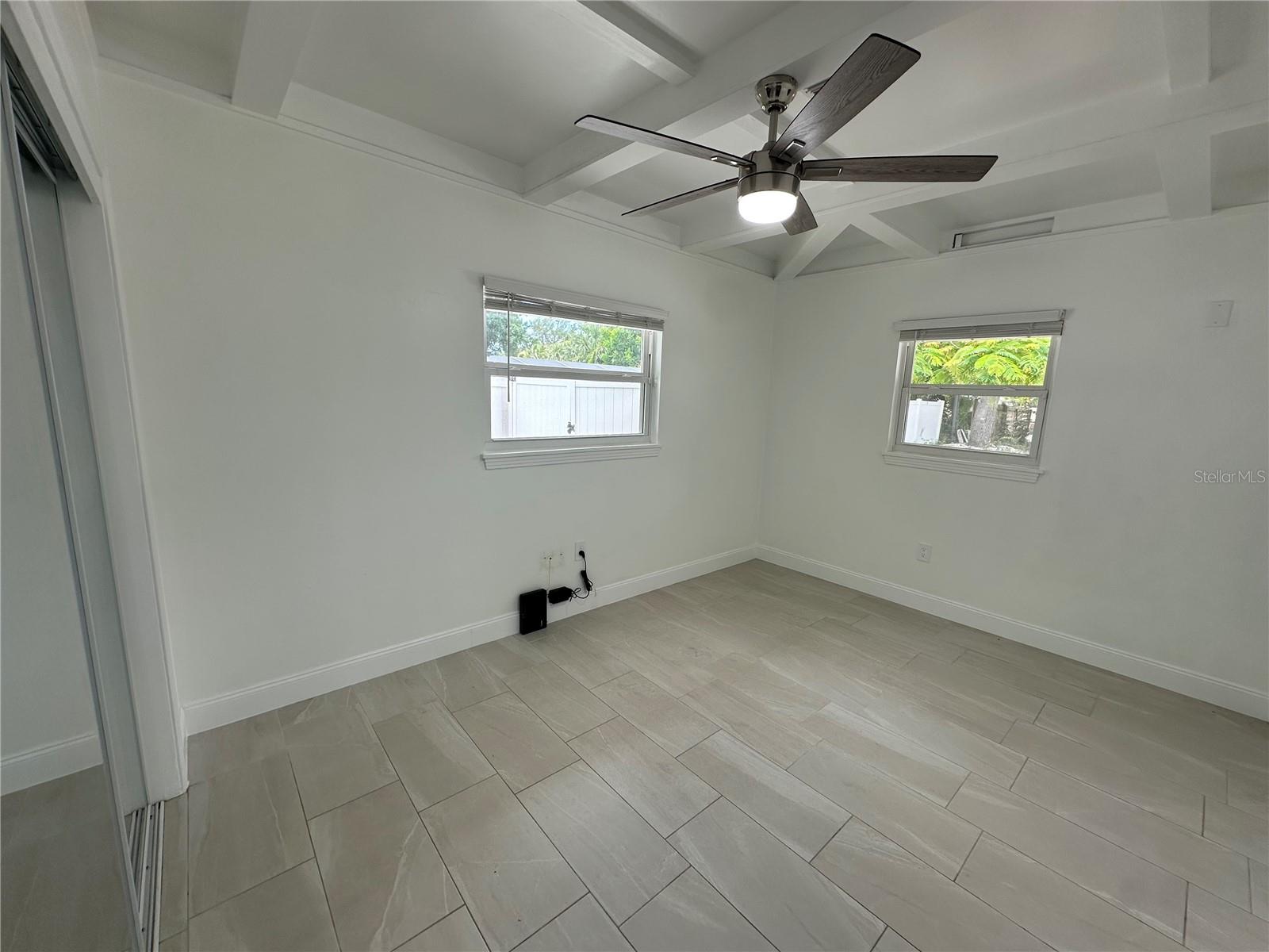 2559 E PAULSTAN CT, SARASOTA, FL — photo 18