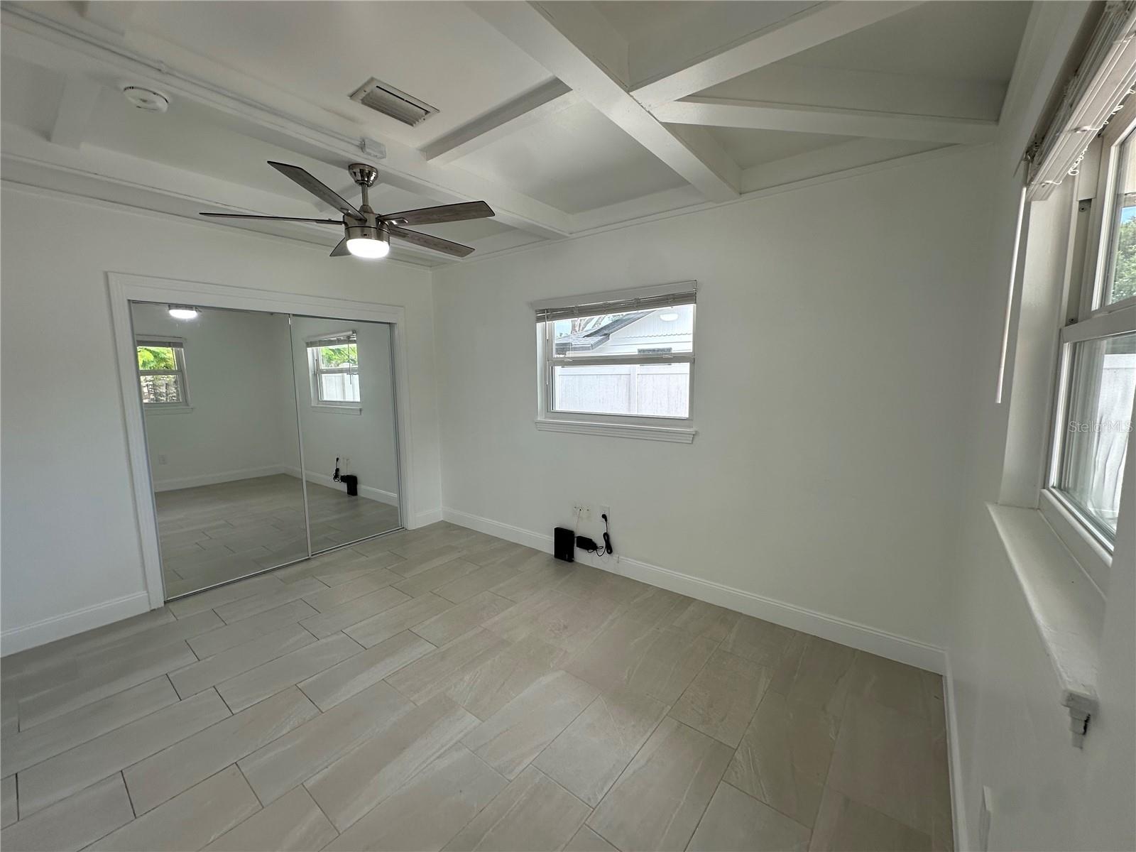 2559 E PAULSTAN CT, SARASOTA, FL — photo 19