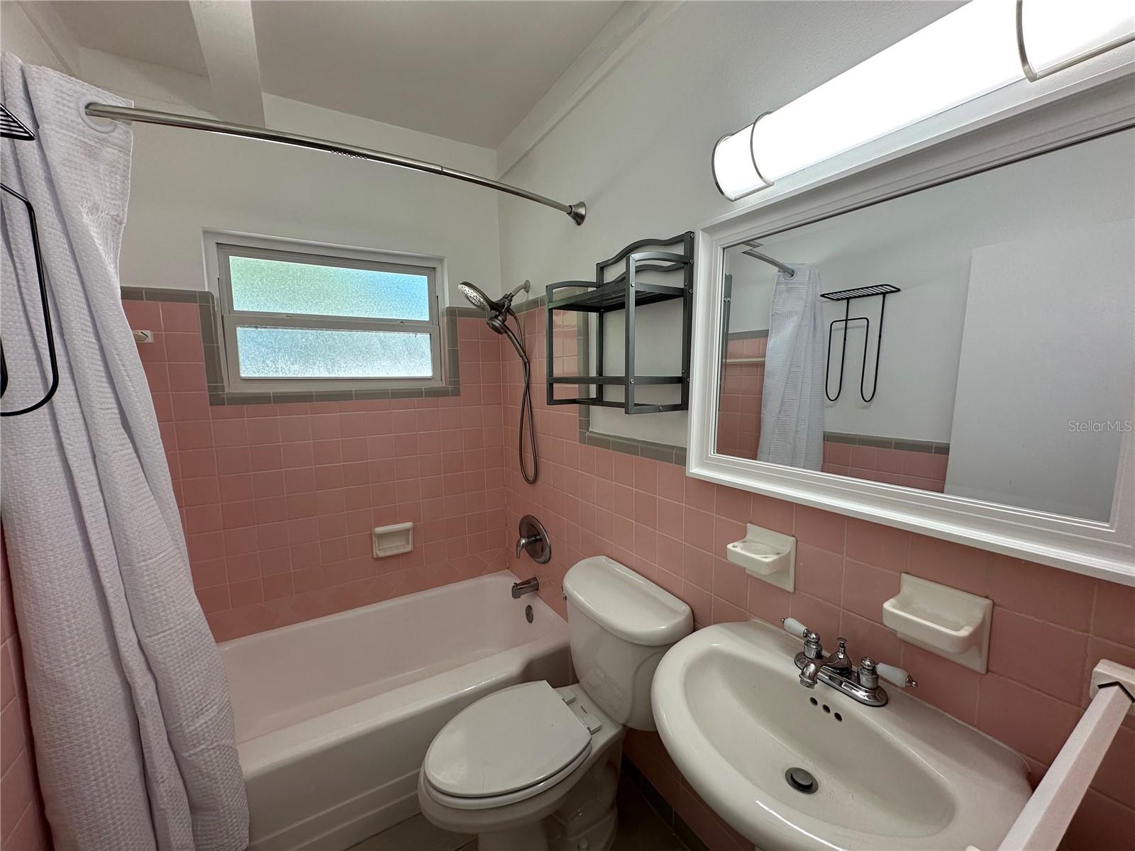 2559 E PAULSTAN CT, SARASOTA, FL — photo 20