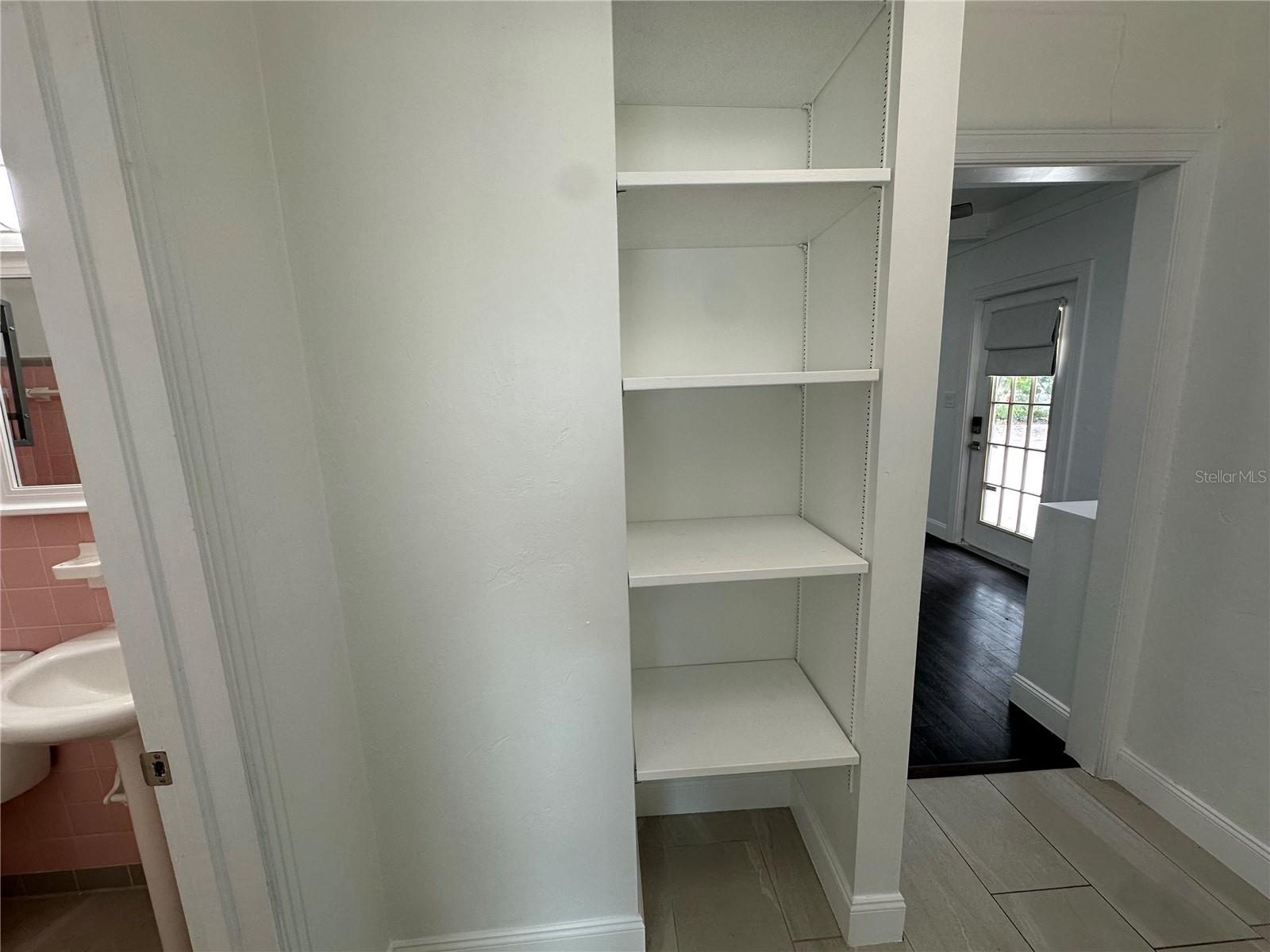 2559 E PAULSTAN CT, SARASOTA, FL — photo 24