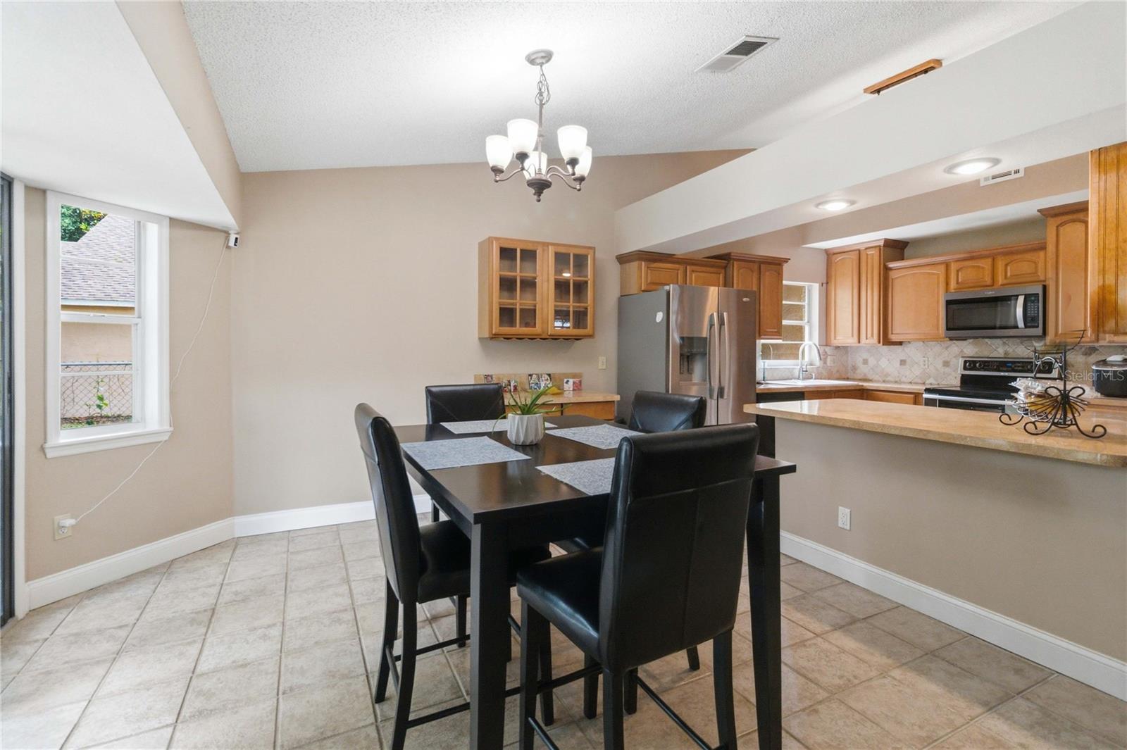 1564 CYPRESS WOODS CIR, ST CLOUD, FL — photo 11