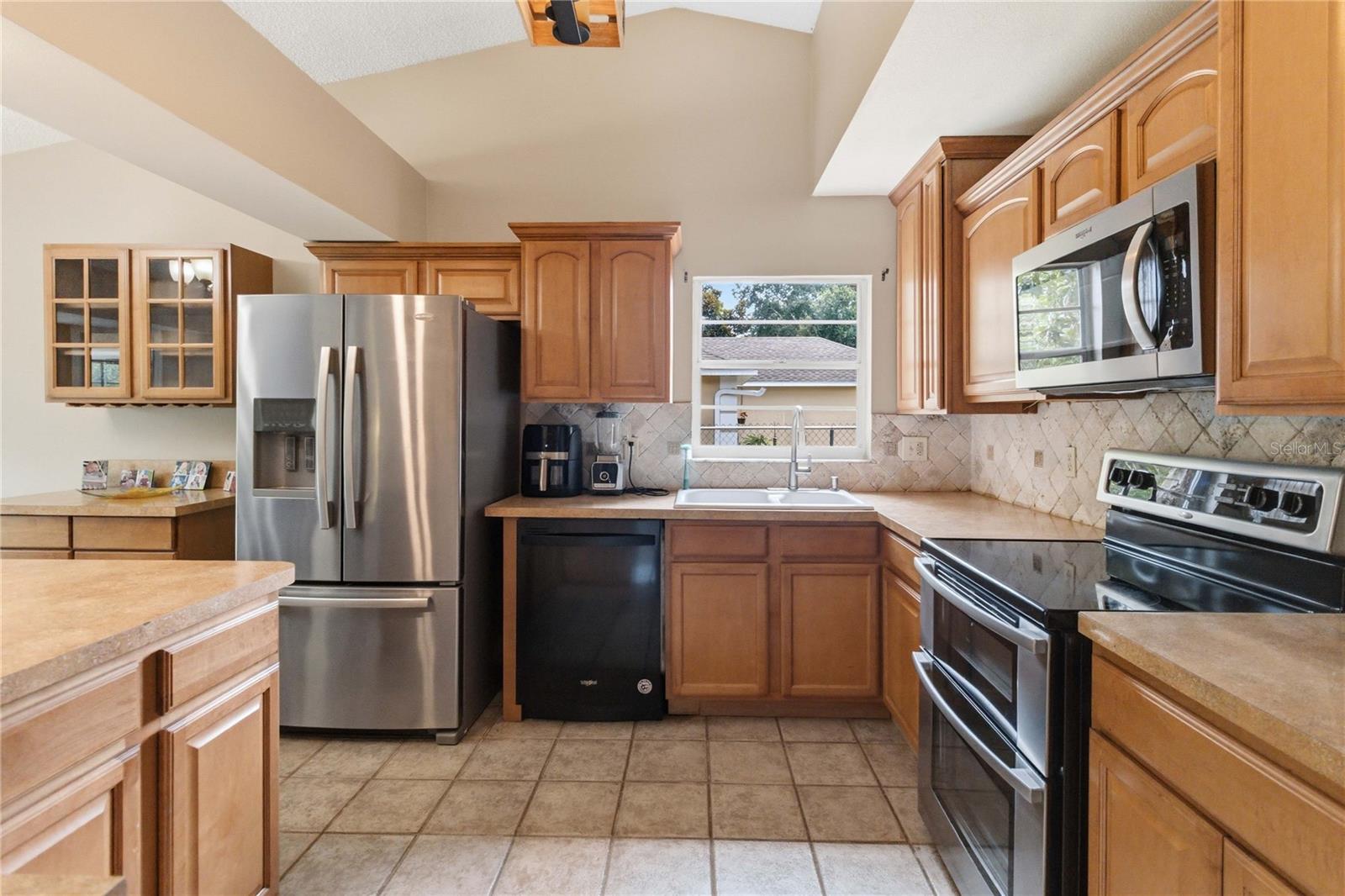 1564 CYPRESS WOODS CIR, ST CLOUD, FL — photo 18