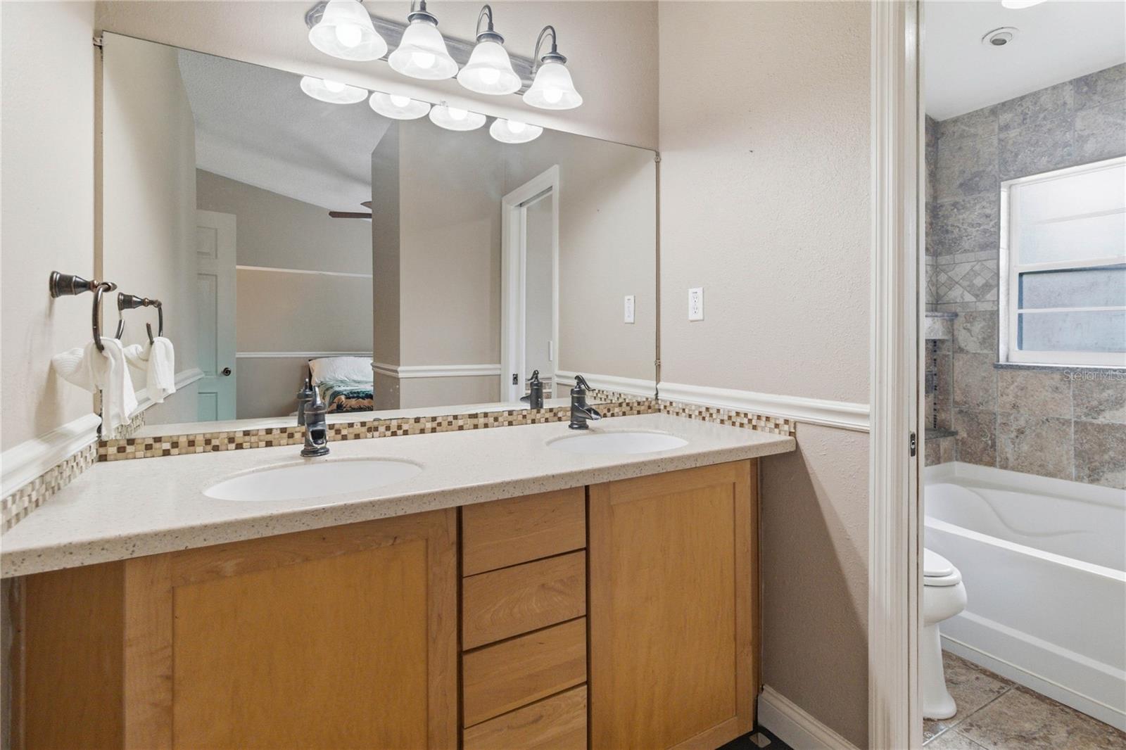 1564 CYPRESS WOODS CIR, ST CLOUD, FL — photo 25