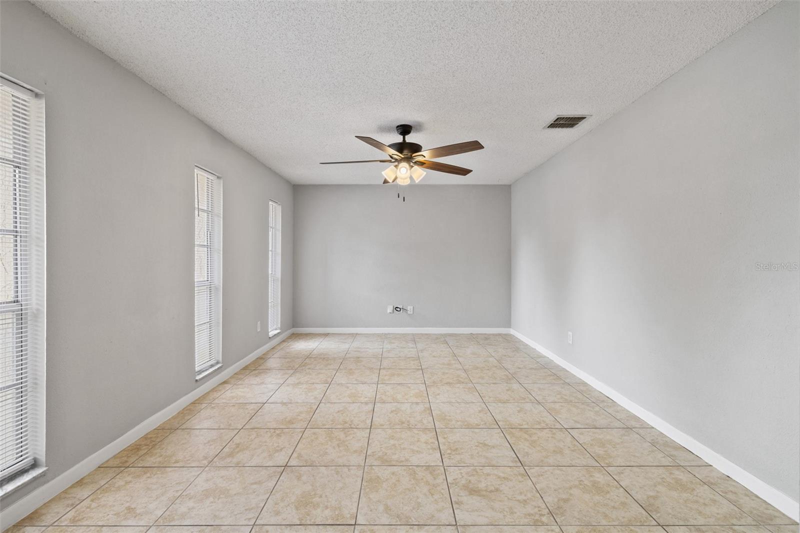 4035 WENDY DR, ORLANDO, FL — photo 3