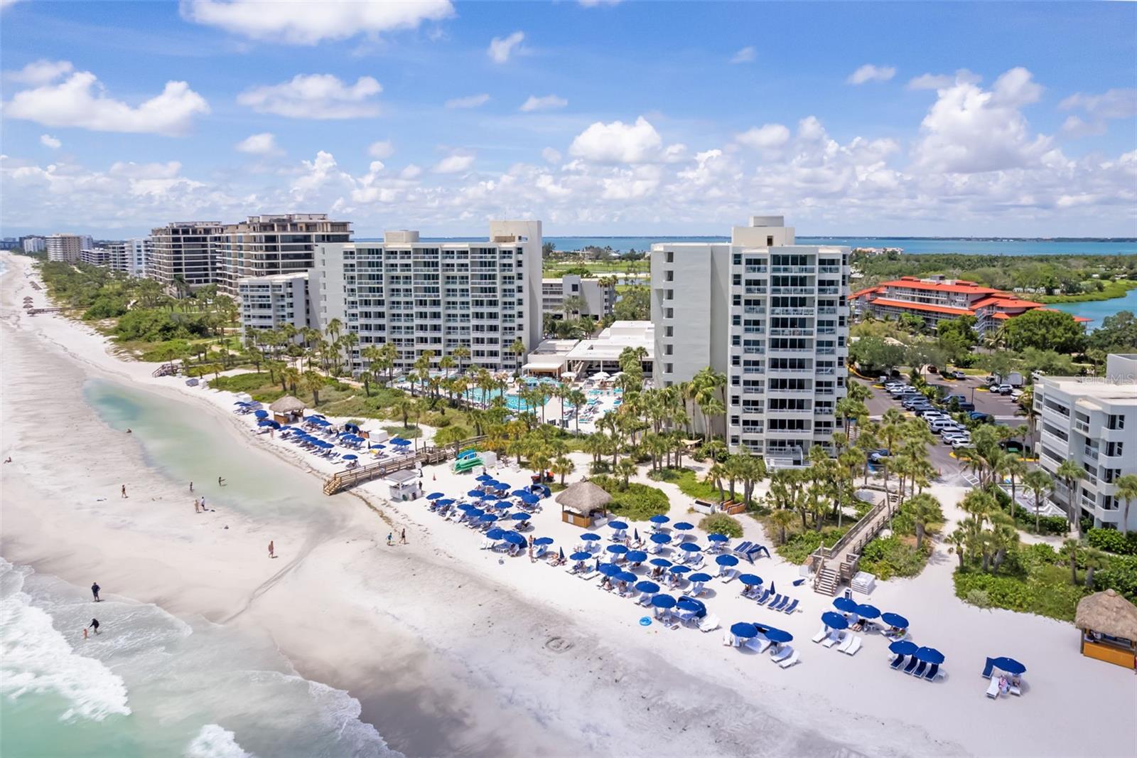 210 SANDS POINT RD #2402, LONGBOAT KEY, FL
