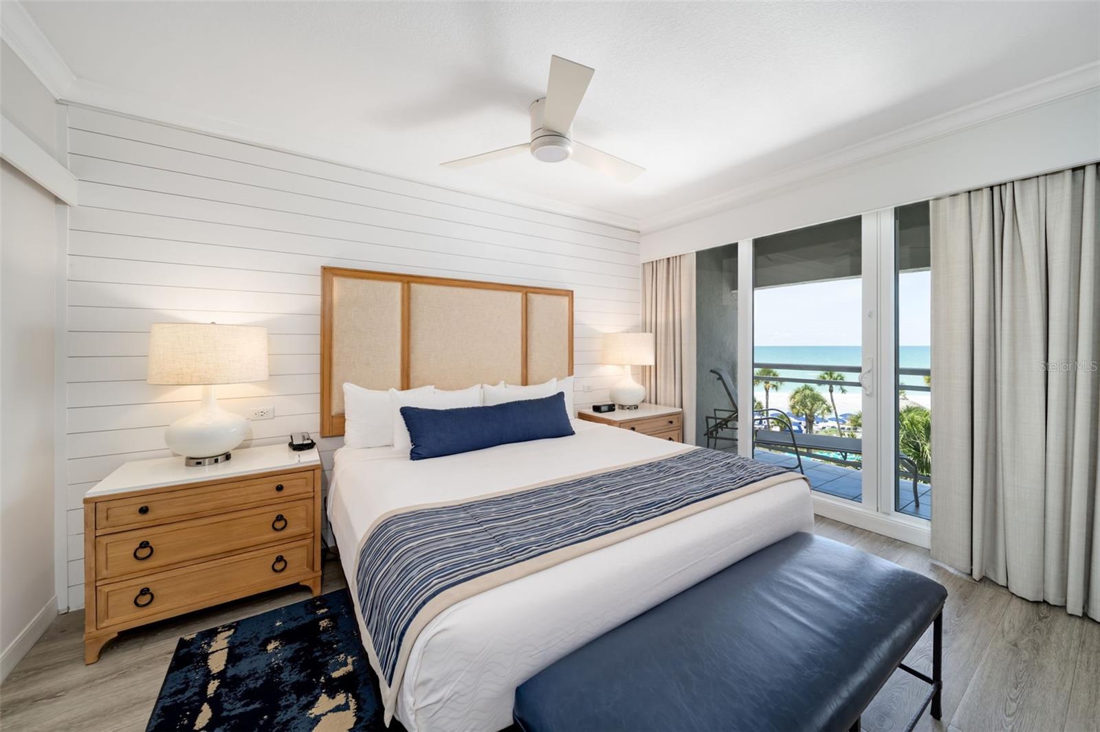 210 SANDS POINT RD #2402, LONGBOAT KEY, FL — photo 16