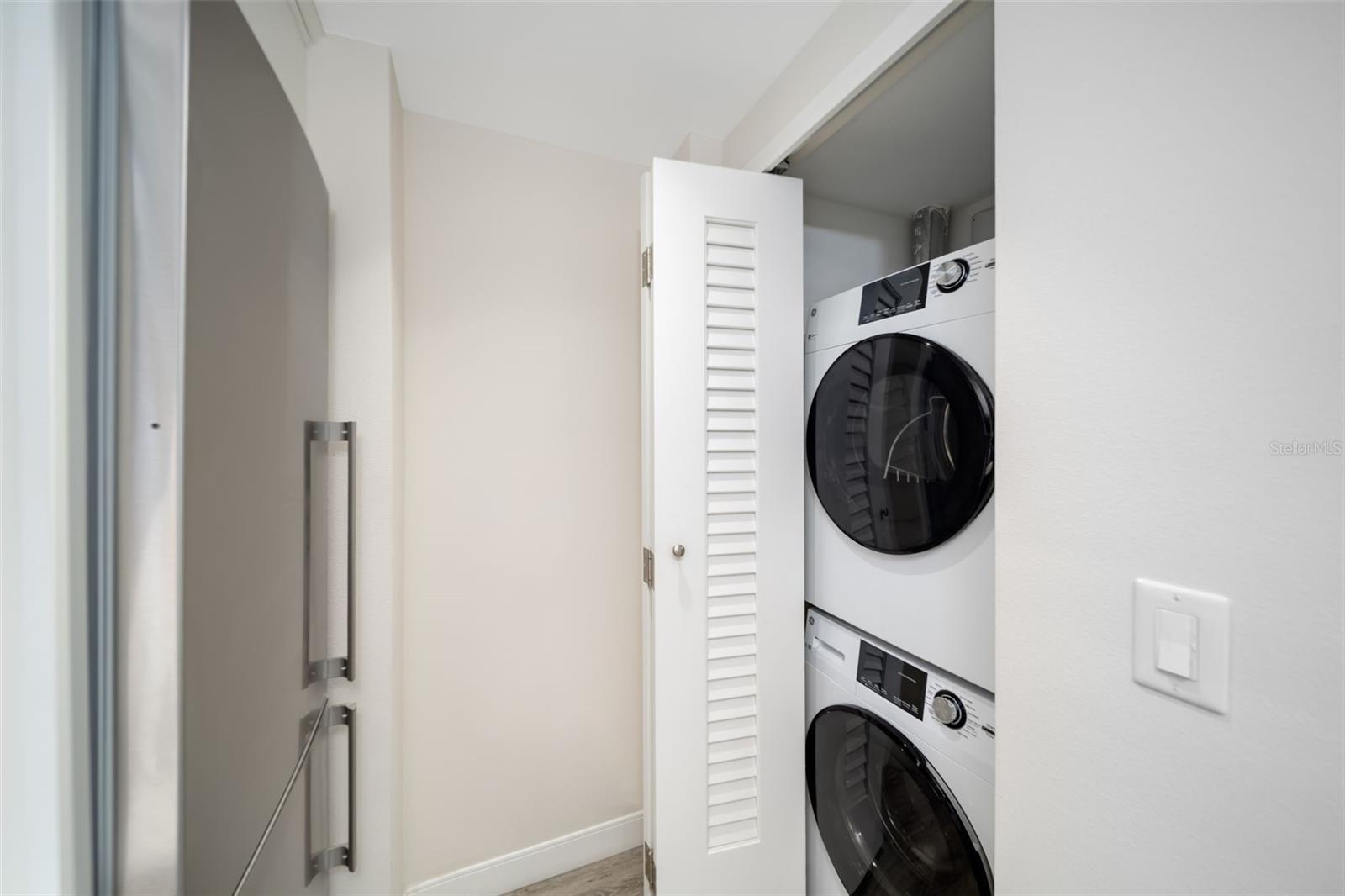 210 SANDS POINT RD #2402, LONGBOAT KEY, FL — photo 21