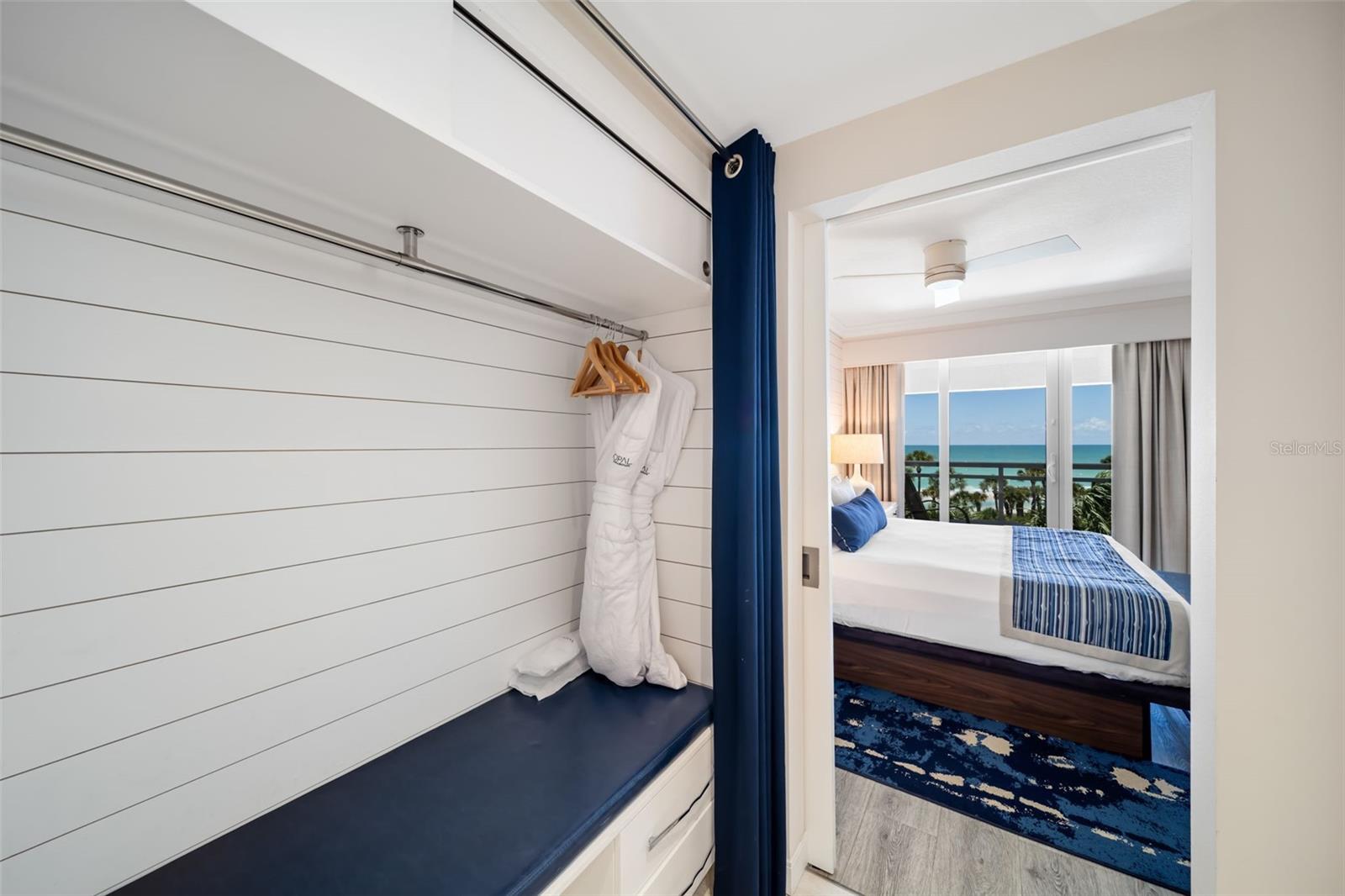 210 SANDS POINT RD #2402, LONGBOAT KEY, FL — photo 23