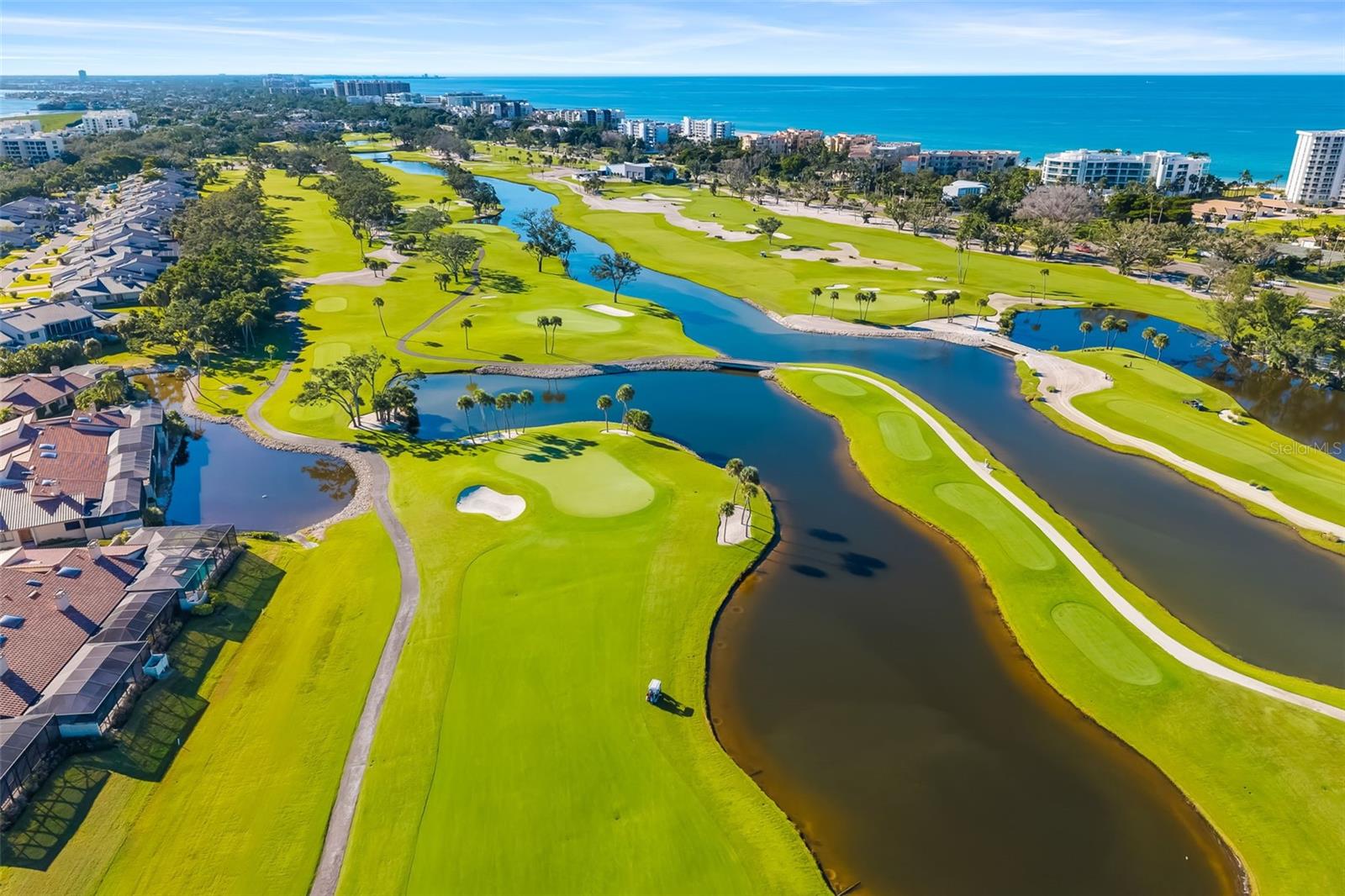 210 SANDS POINT RD #2402, LONGBOAT KEY, FL — photo 31