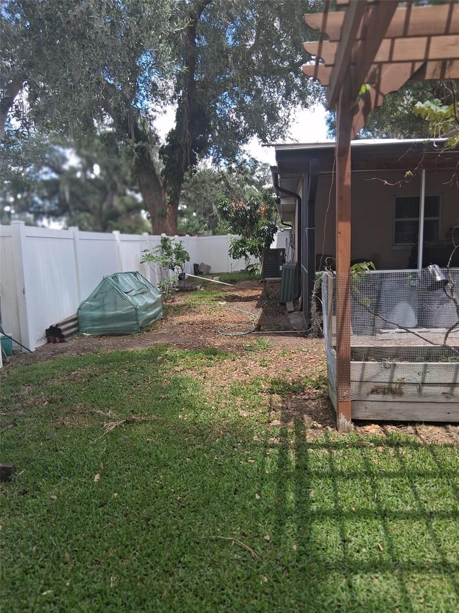 702 COULTER PL, BRANDON, FL — photo 30