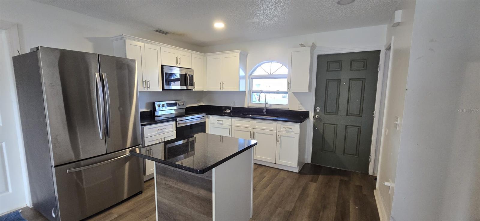 671 ROYALTY CT #A, KISSIMMEE, FL — photo 2