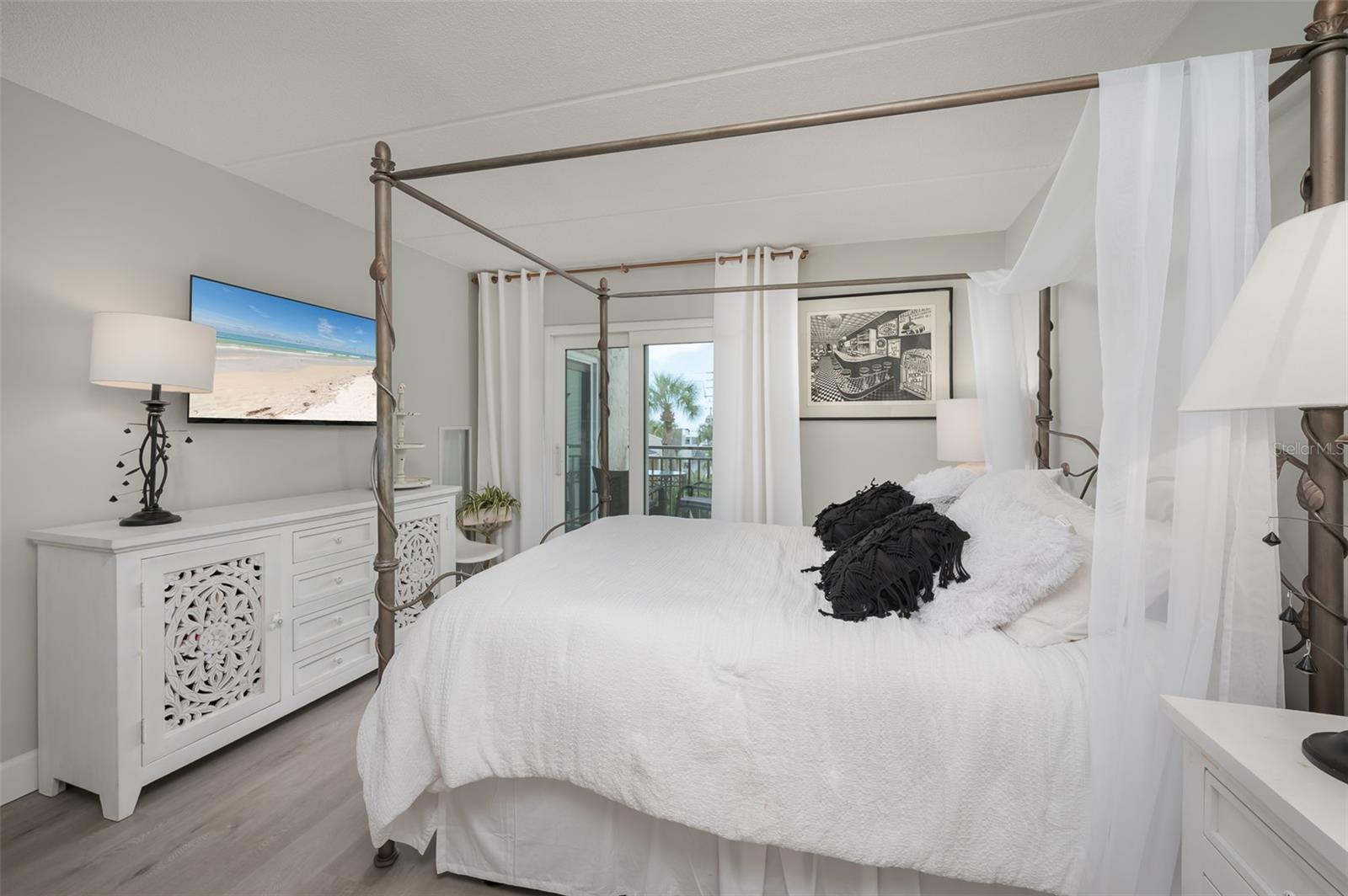 845 BENJAMIN FRANKLIN DR #302, SARASOTA, FL — photo 15