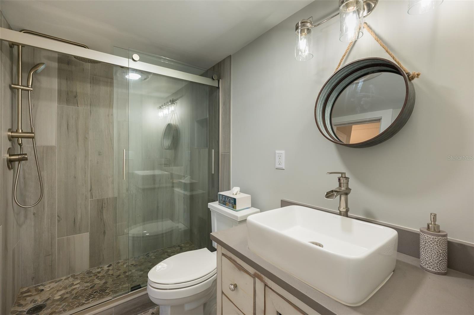 845 BENJAMIN FRANKLIN DR #302, SARASOTA, FL — photo 18