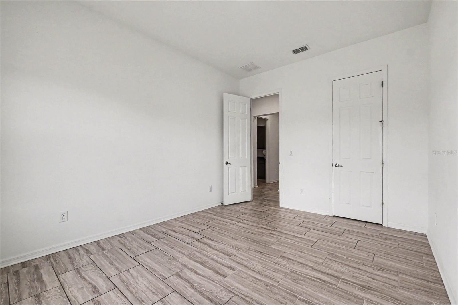 13065 BLISS LOOP, BRADENTON, FL — photo 17