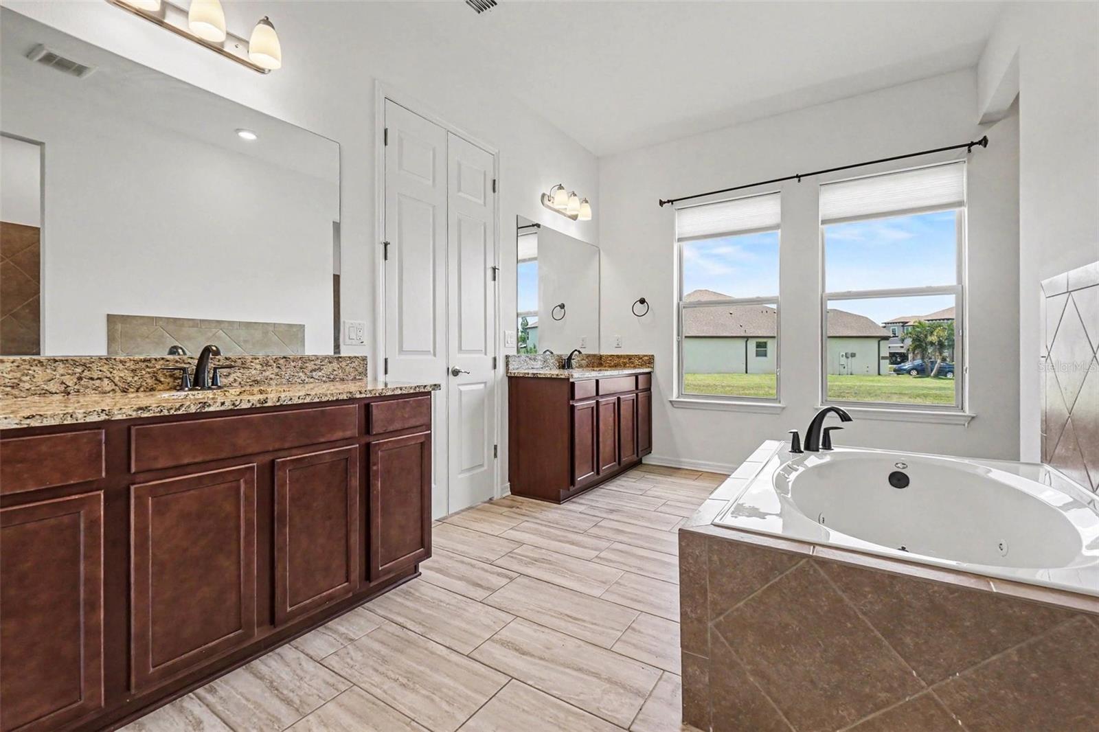 13065 BLISS LOOP, BRADENTON, FL — photo 23