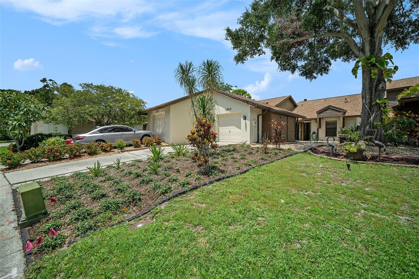 1923 BAYSHORE CT, SAFETY HARBOR, FL — photo 4