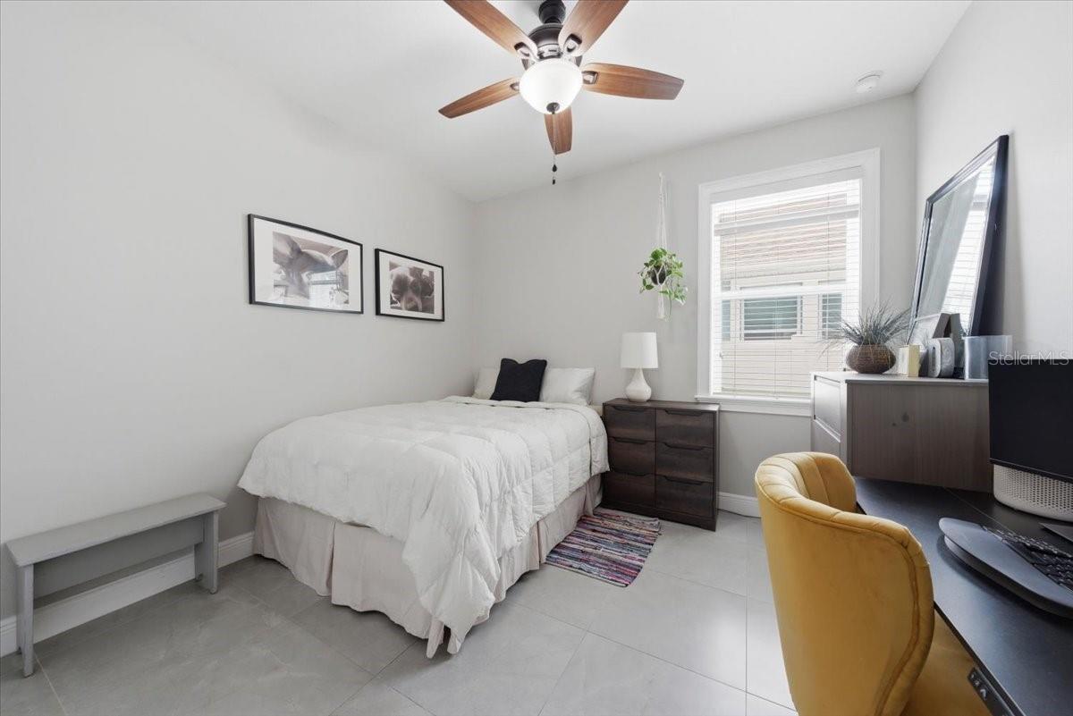 1808 W CLUSTER AVE, TAMPA, FL — photo 8