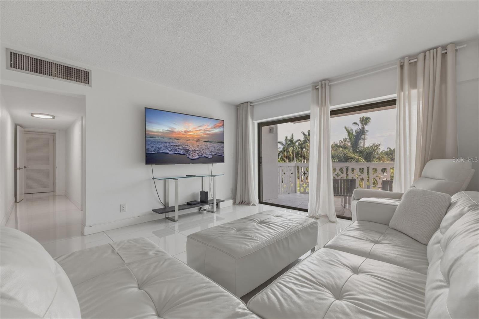 1100 N SHORE DR NE #304, ST PETERSBURG, FL — photo 15