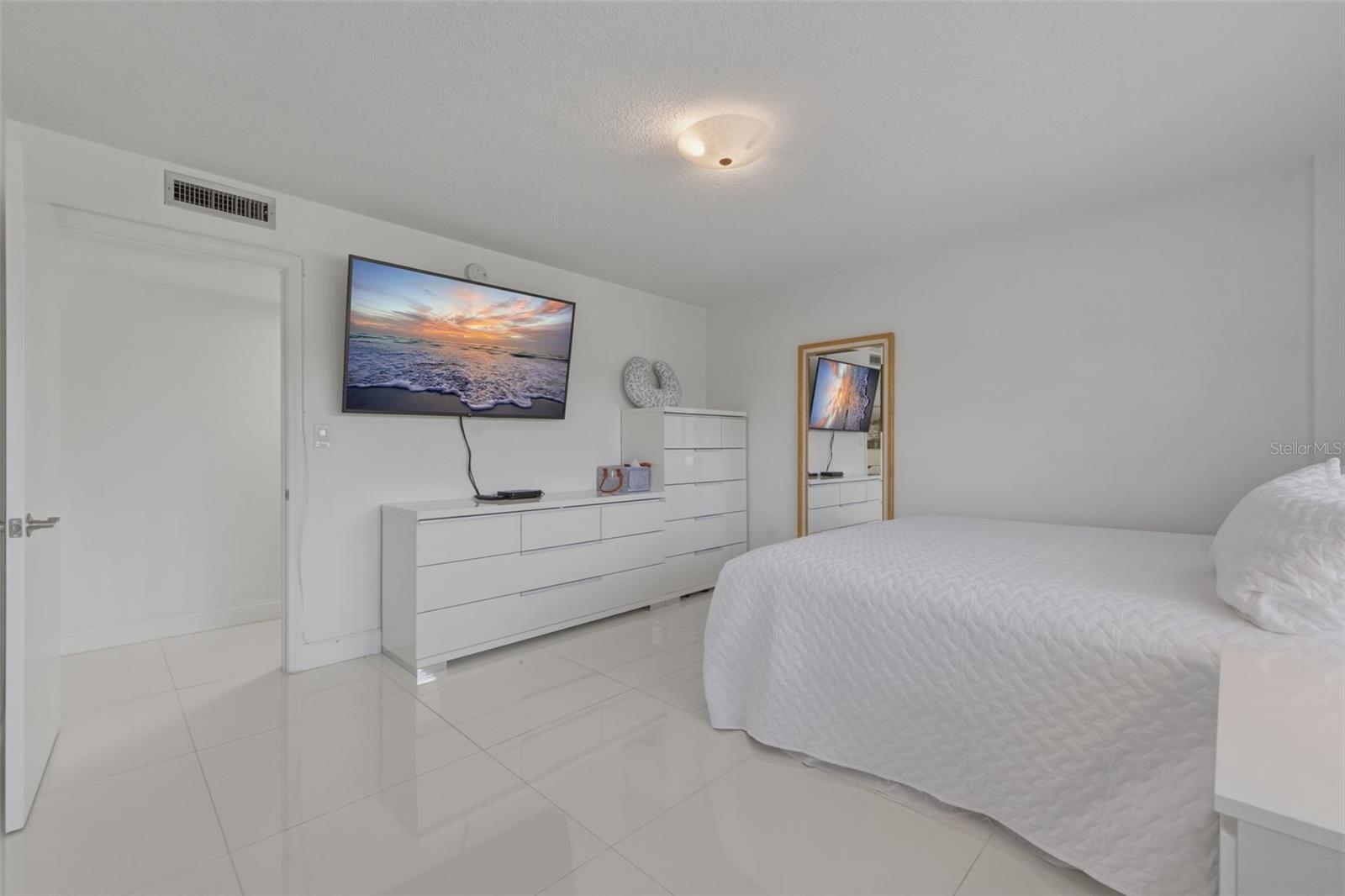 1100 N SHORE DR NE #304, ST PETERSBURG, FL — photo 23