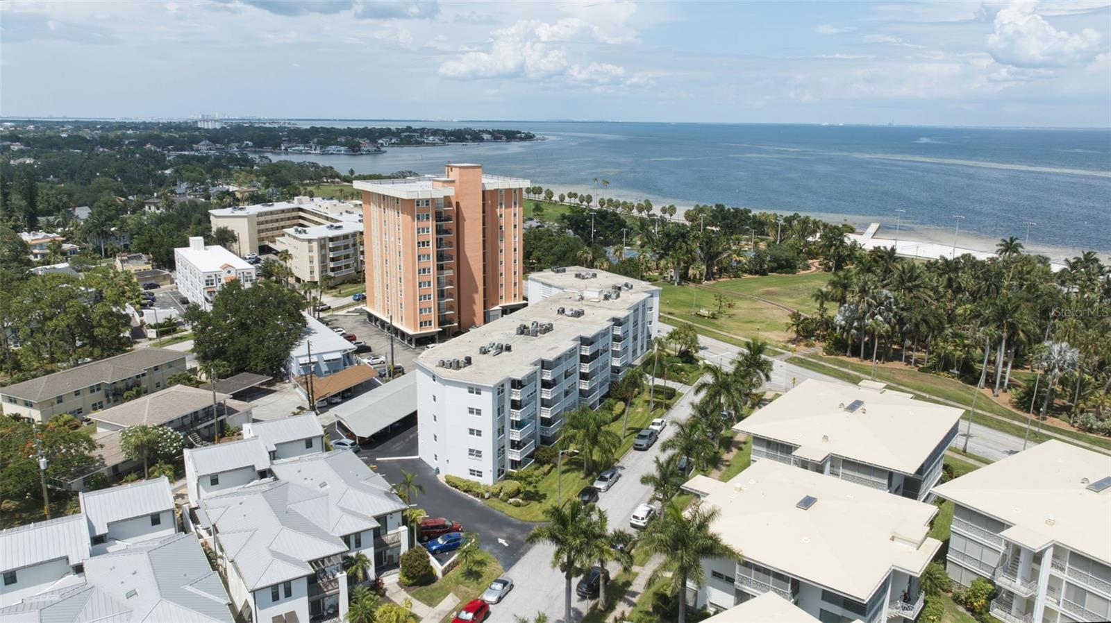 1100 N SHORE DR NE #304, ST PETERSBURG, FL — photo 33