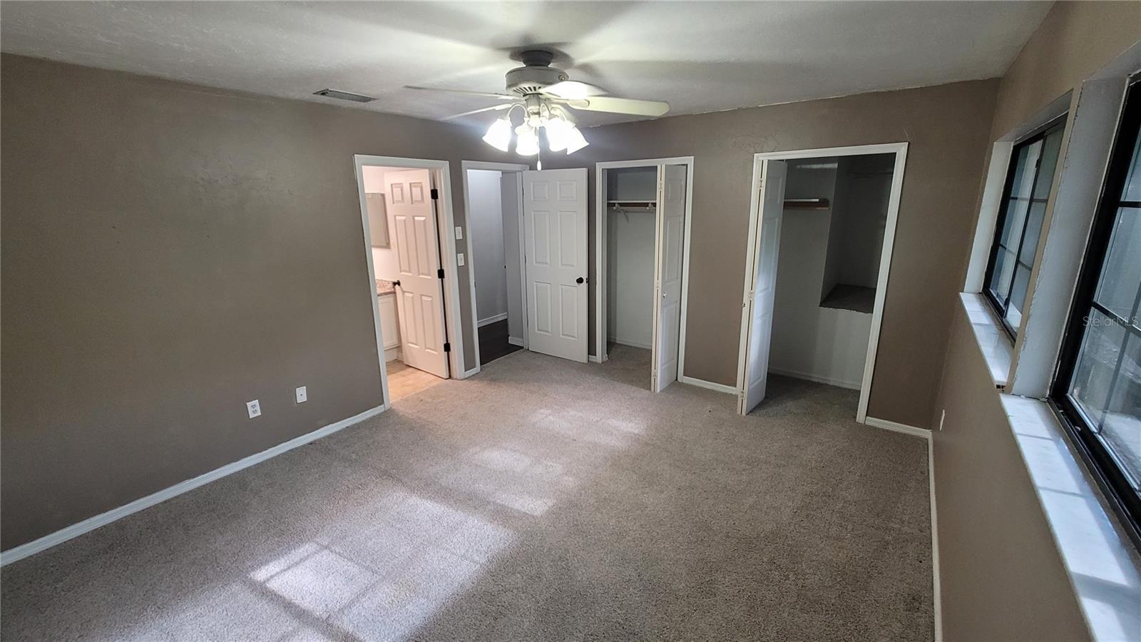 819 SW 57TH TER, GAINESVILLE, FL — photo 9