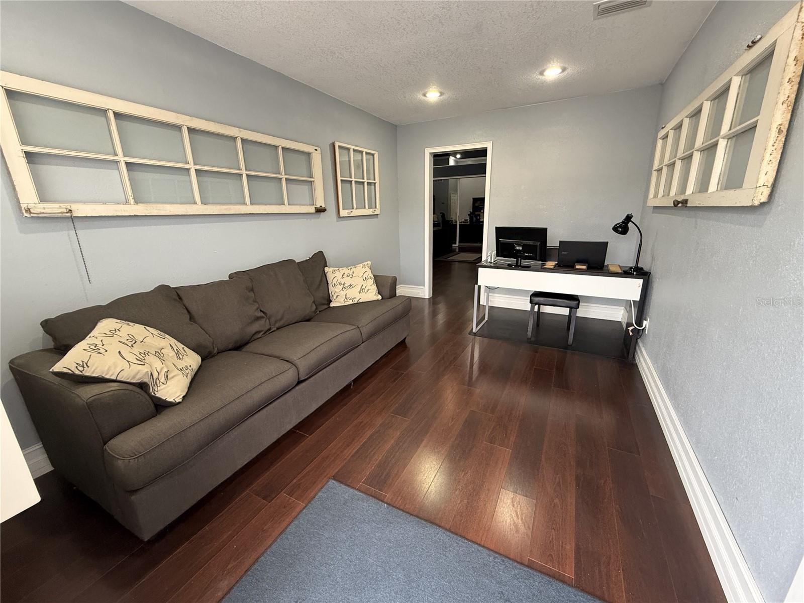 245 W BLUE SPRINGS AVE #E, ORANGE CITY, FL
