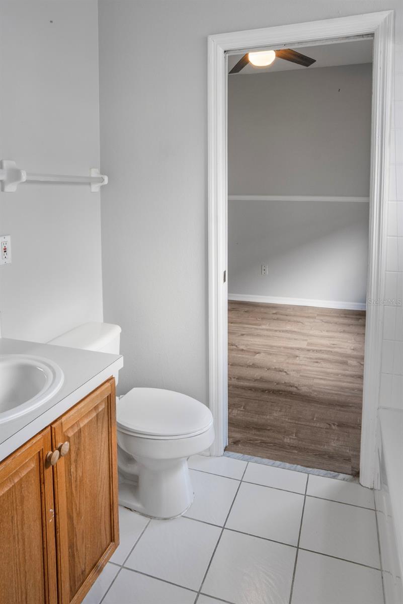 2713 BARNSLEY LN, KISSIMMEE, FL — photo 9