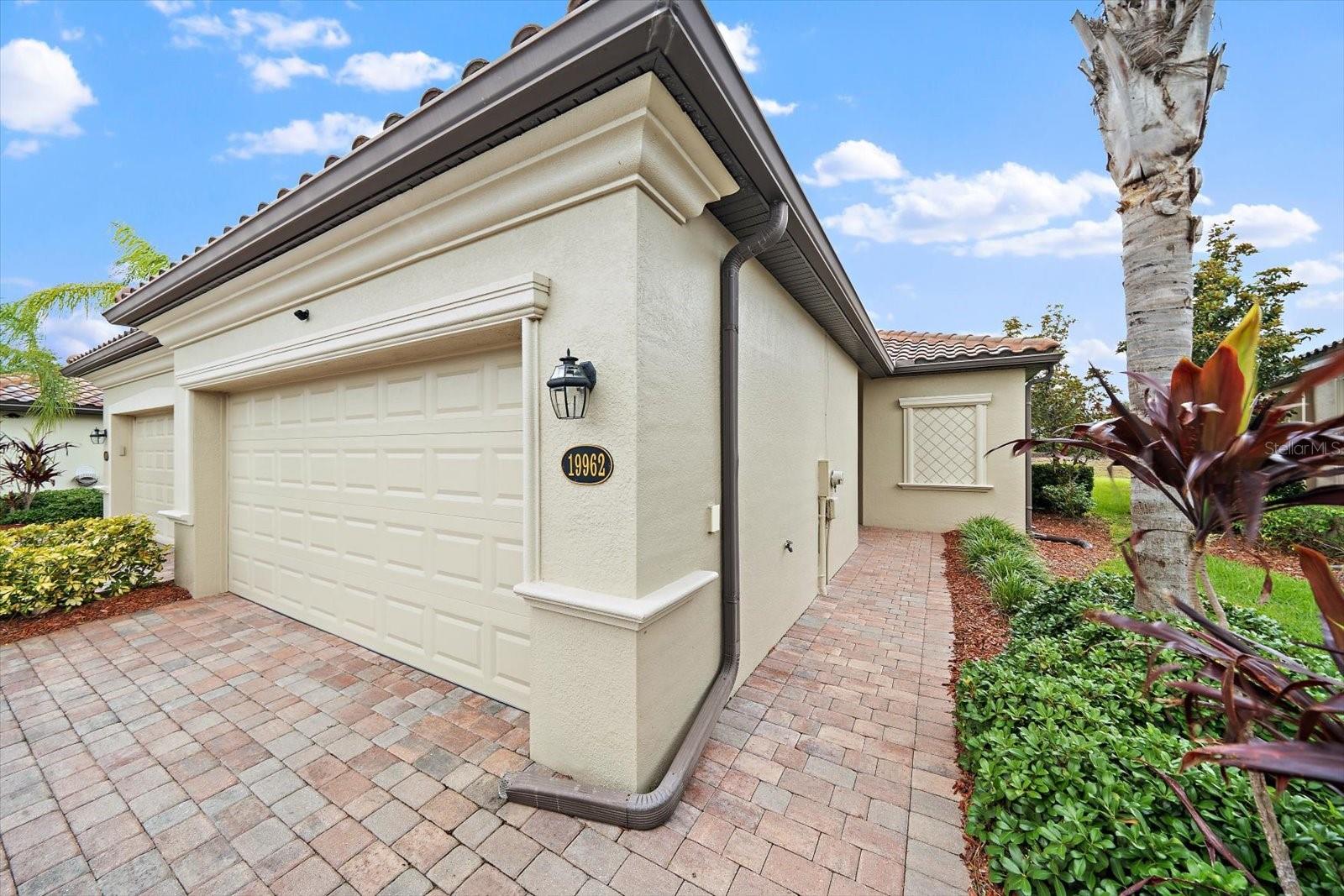 19962 BENISSIMO DR, VENICE, FL — photo 2