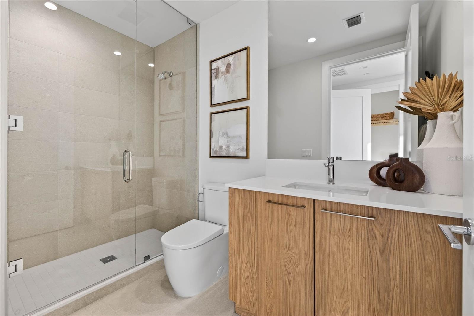 275 1ST AVE S #2706, ST PETERSBURG, FL — photo 31