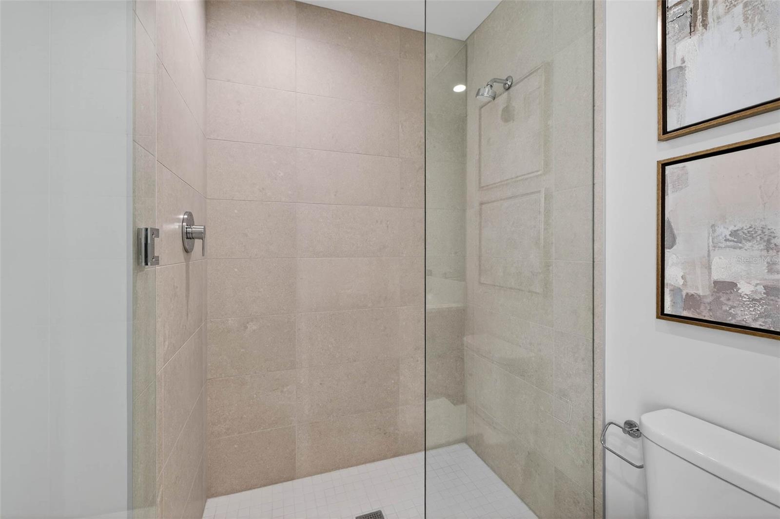 275 1ST AVE S #2706, ST PETERSBURG, FL — photo 32