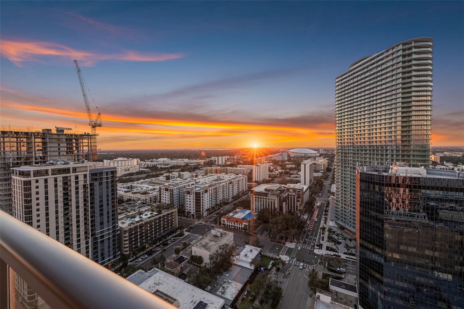 275 1ST AVE S #2706, ST PETERSBURG, FL — photo 56