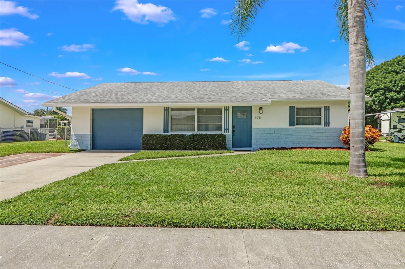 4711 FOREST GLEN DR, NORTH FORT MYERS, FL — photo 2