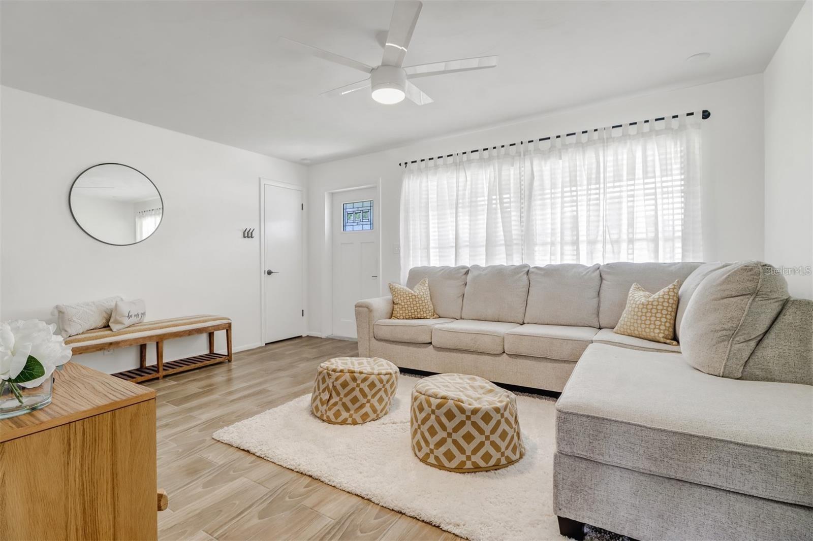 4711 FOREST GLEN DR, NORTH FORT MYERS, FL — photo 4