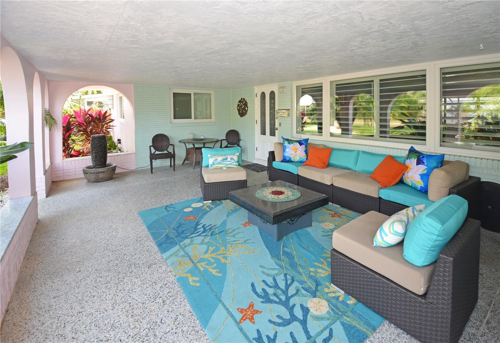 7020 MANGO AVE S, ST PETERSBURG, FL — photo 4