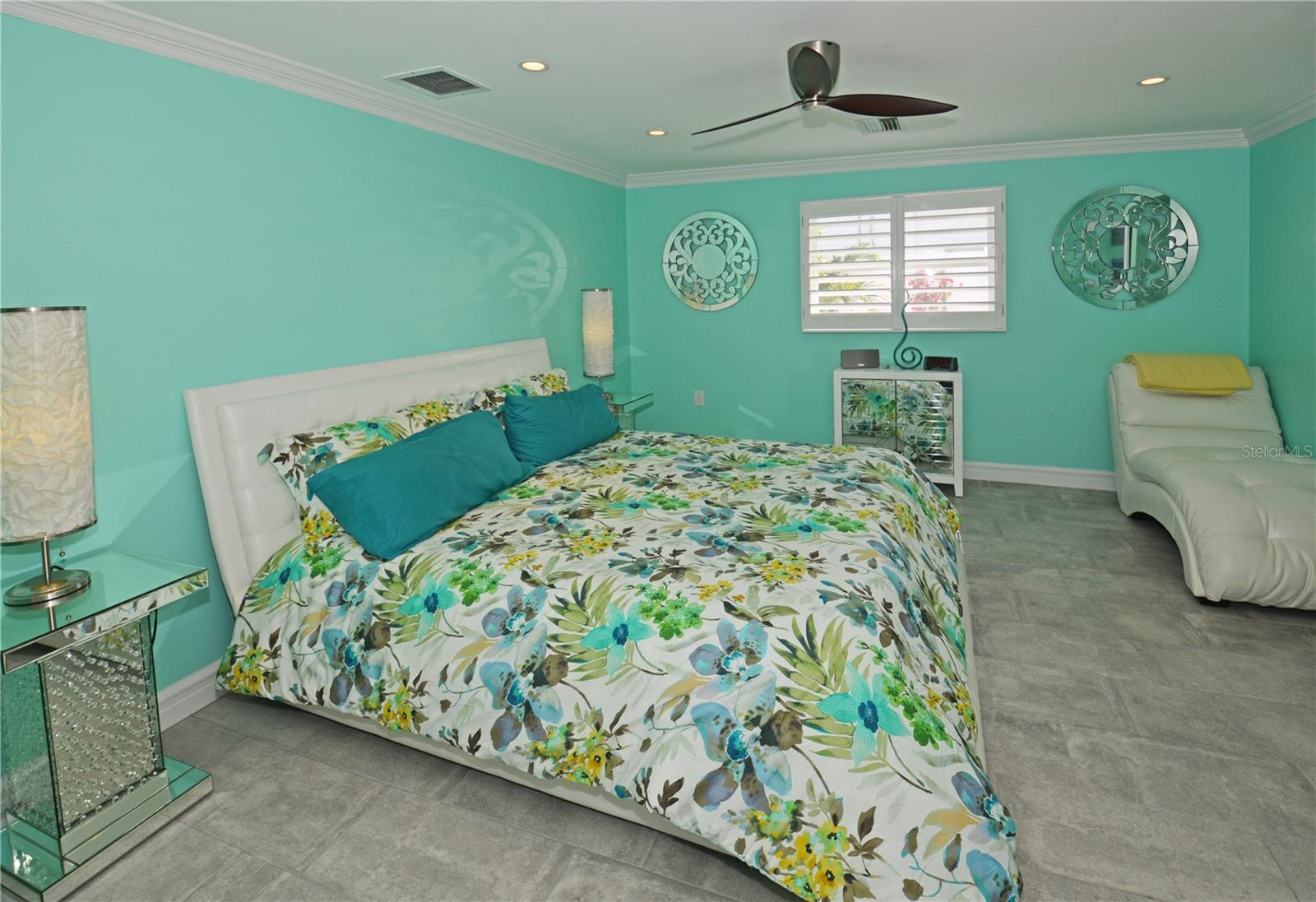 7020 MANGO AVE S, ST PETERSBURG, FL — photo 31