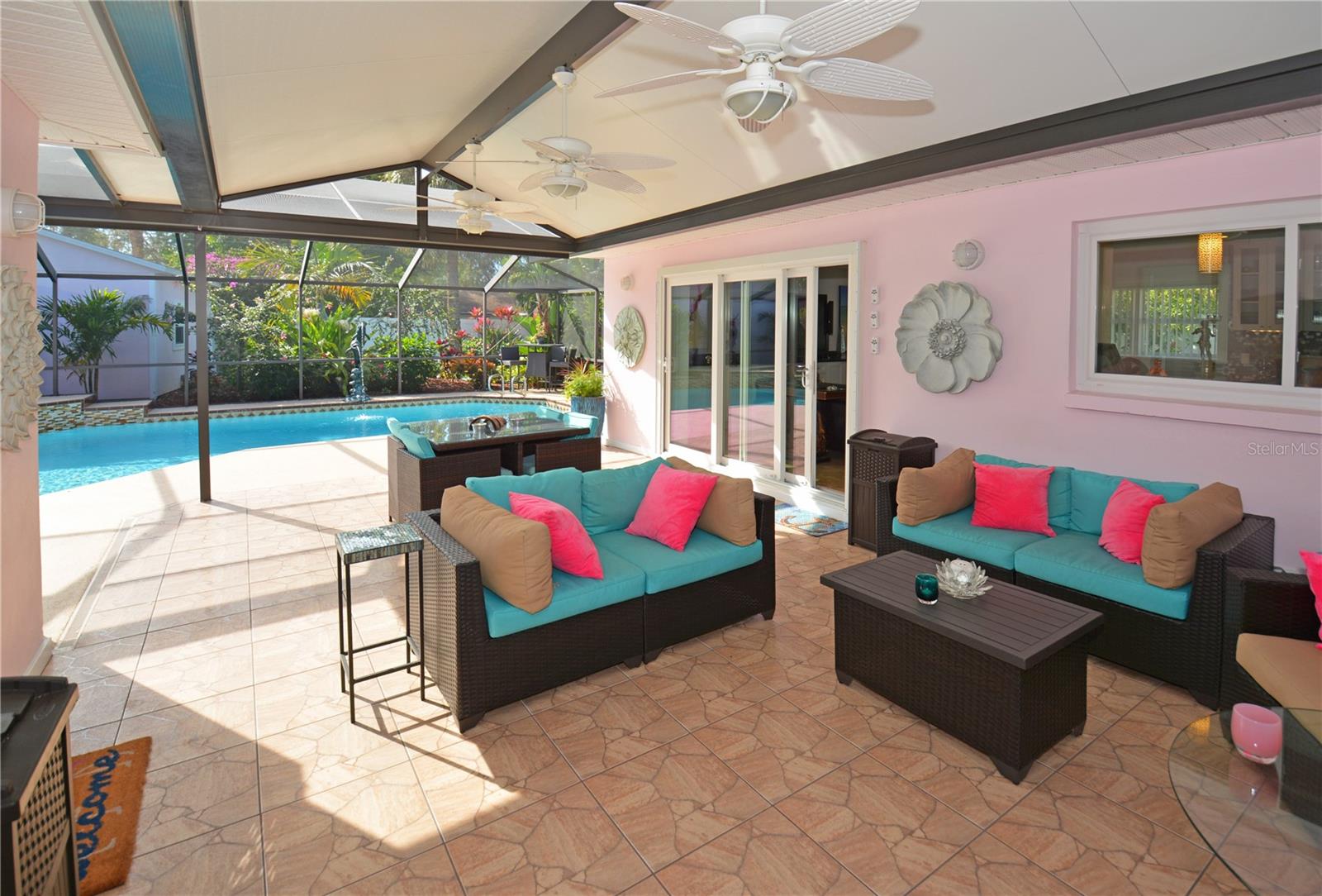 7020 MANGO AVE S, ST PETERSBURG, FL — photo 40