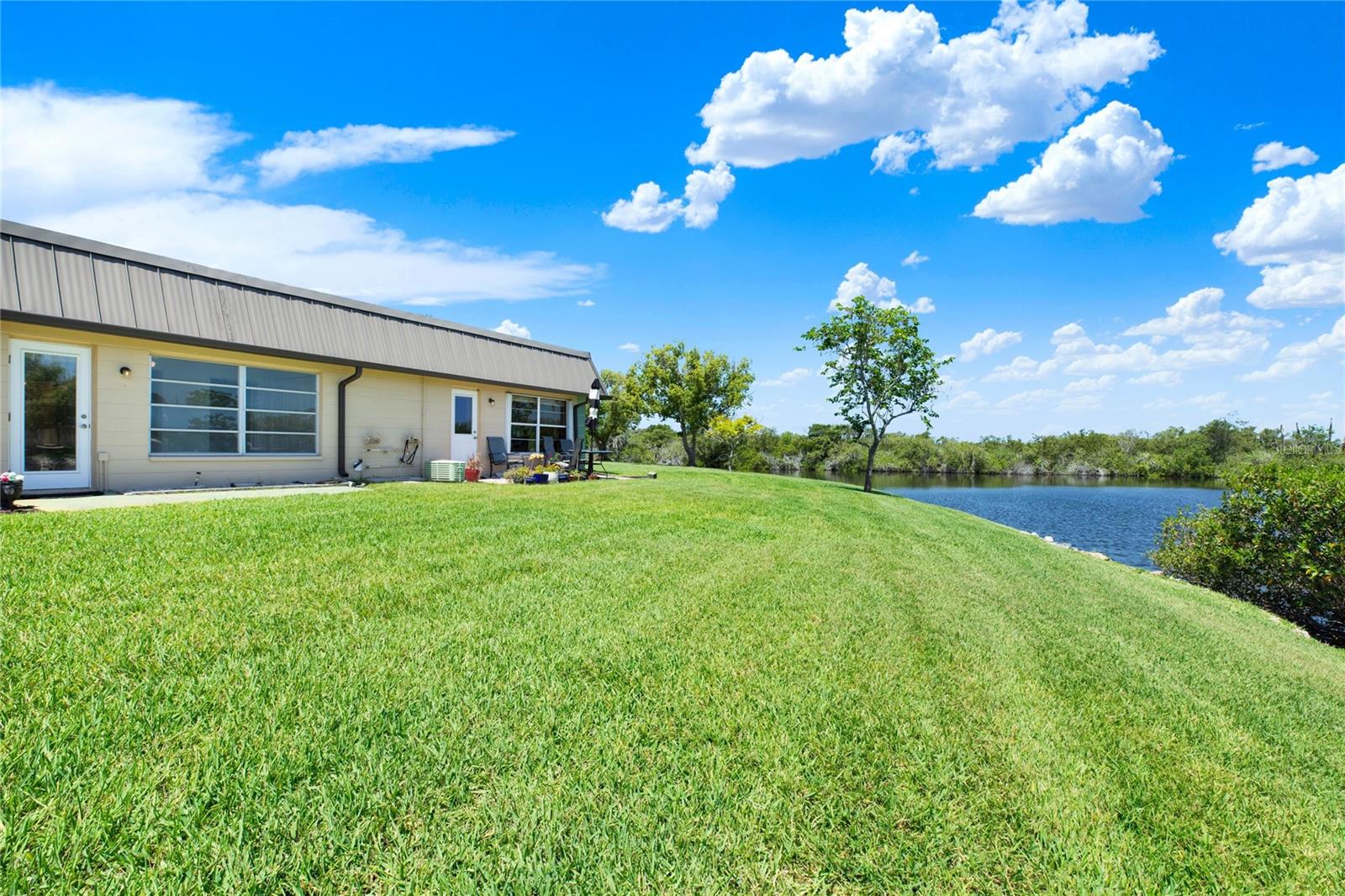 4115 HAMPTON DR #n/a, NEW PORT RICHEY, FL — photo 16