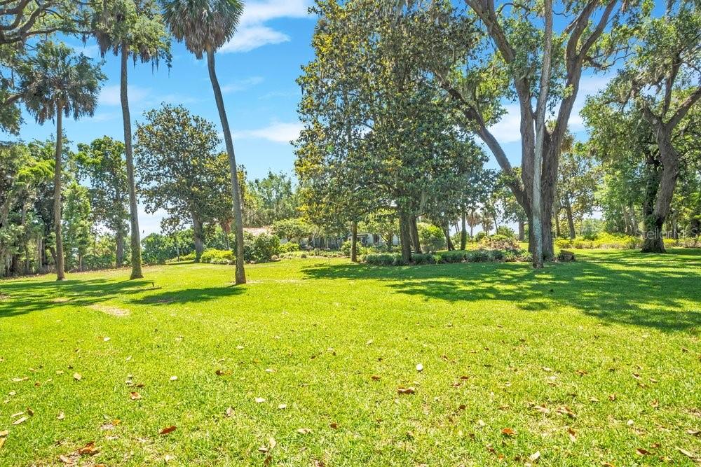 14365 SE HIGHWAY 42, WEIRSDALE, FL — photo 76