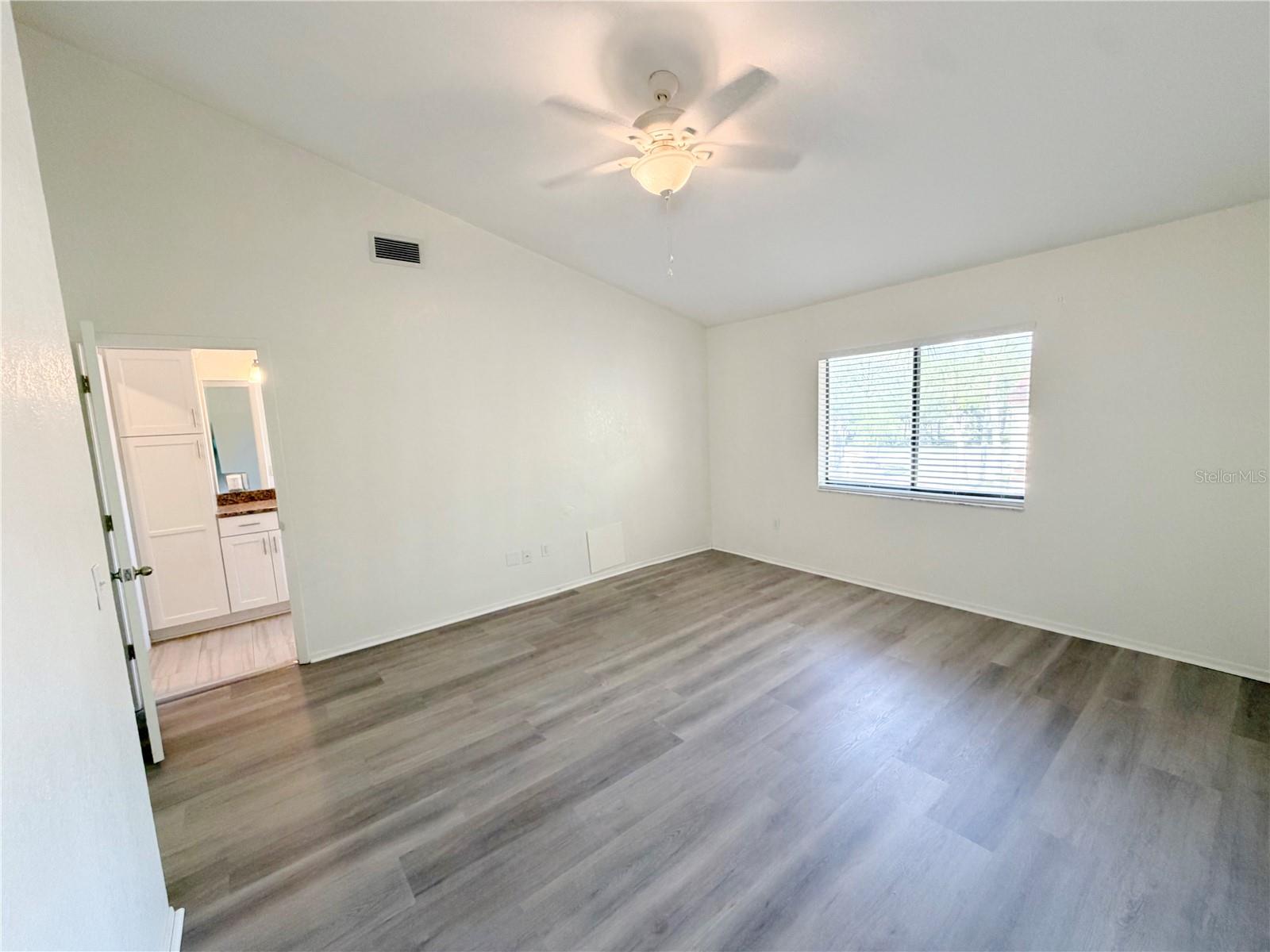 3460 COUNTRYSIDE BLVD #60, CLEARWATER, FL — photo 9
